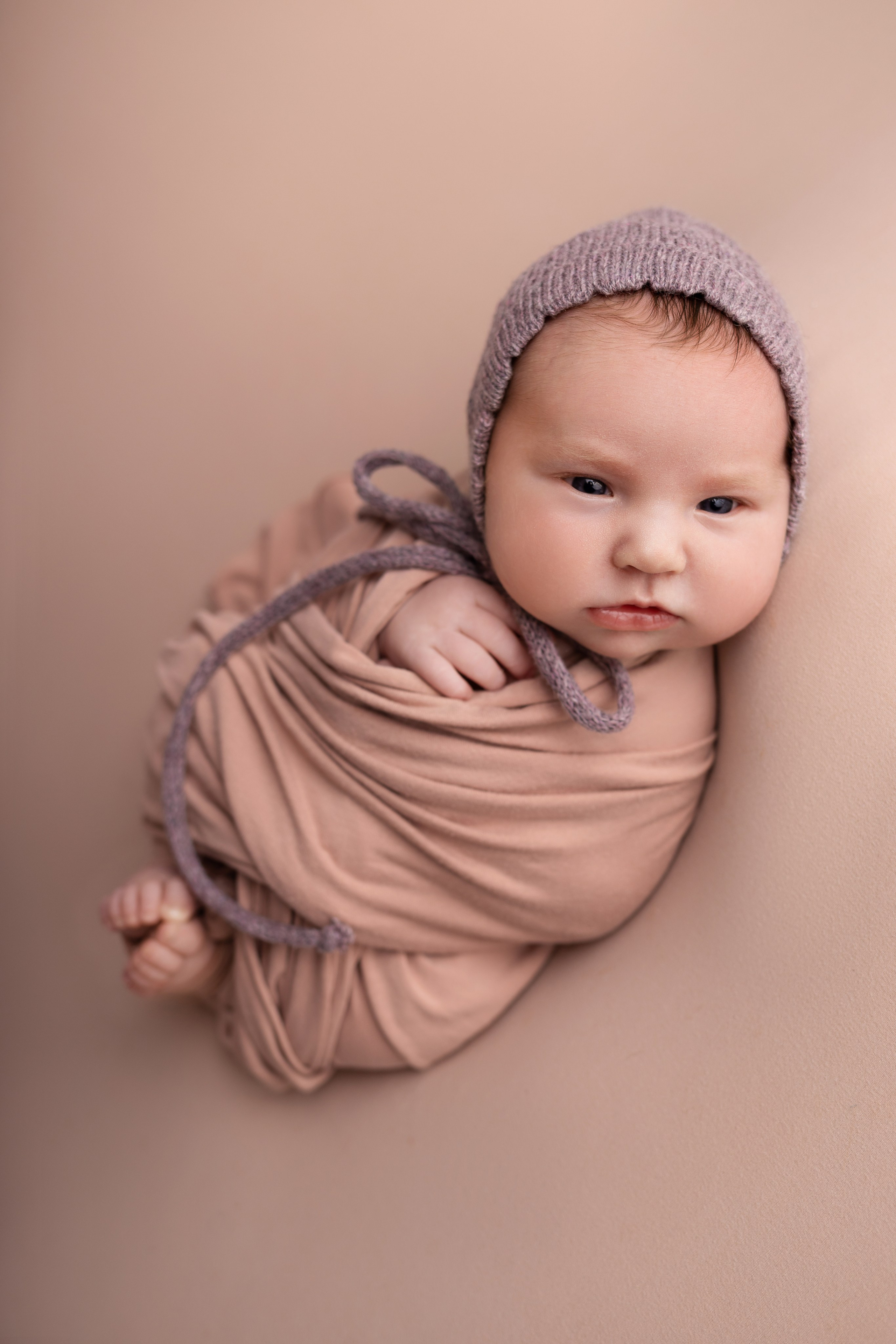 Классическая фотосессия малыша. Фотограф новорожденных малышей в Омске и Омской области Эльвира Камаева
