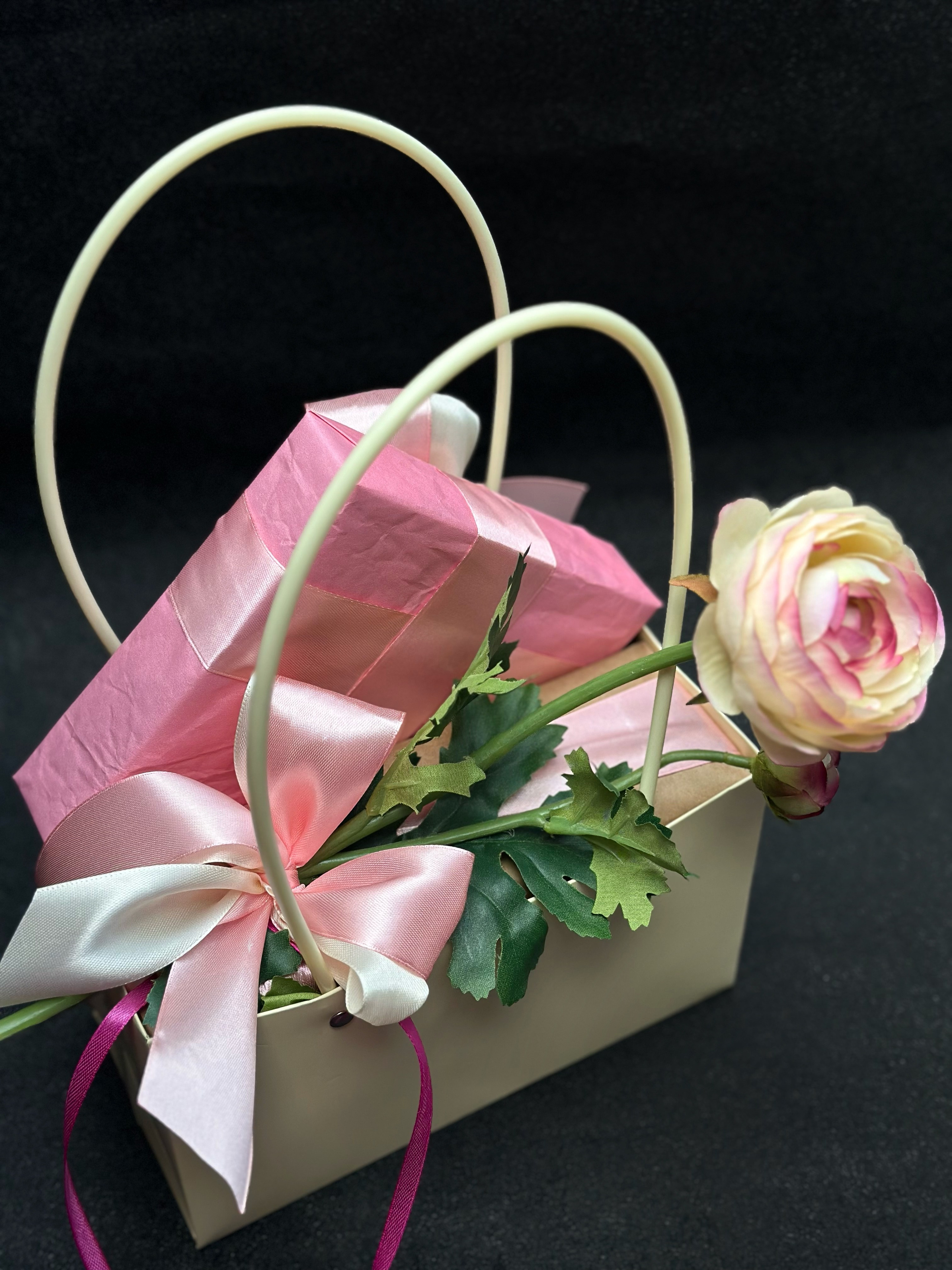 15. Студия подарочных наборов «Владия»