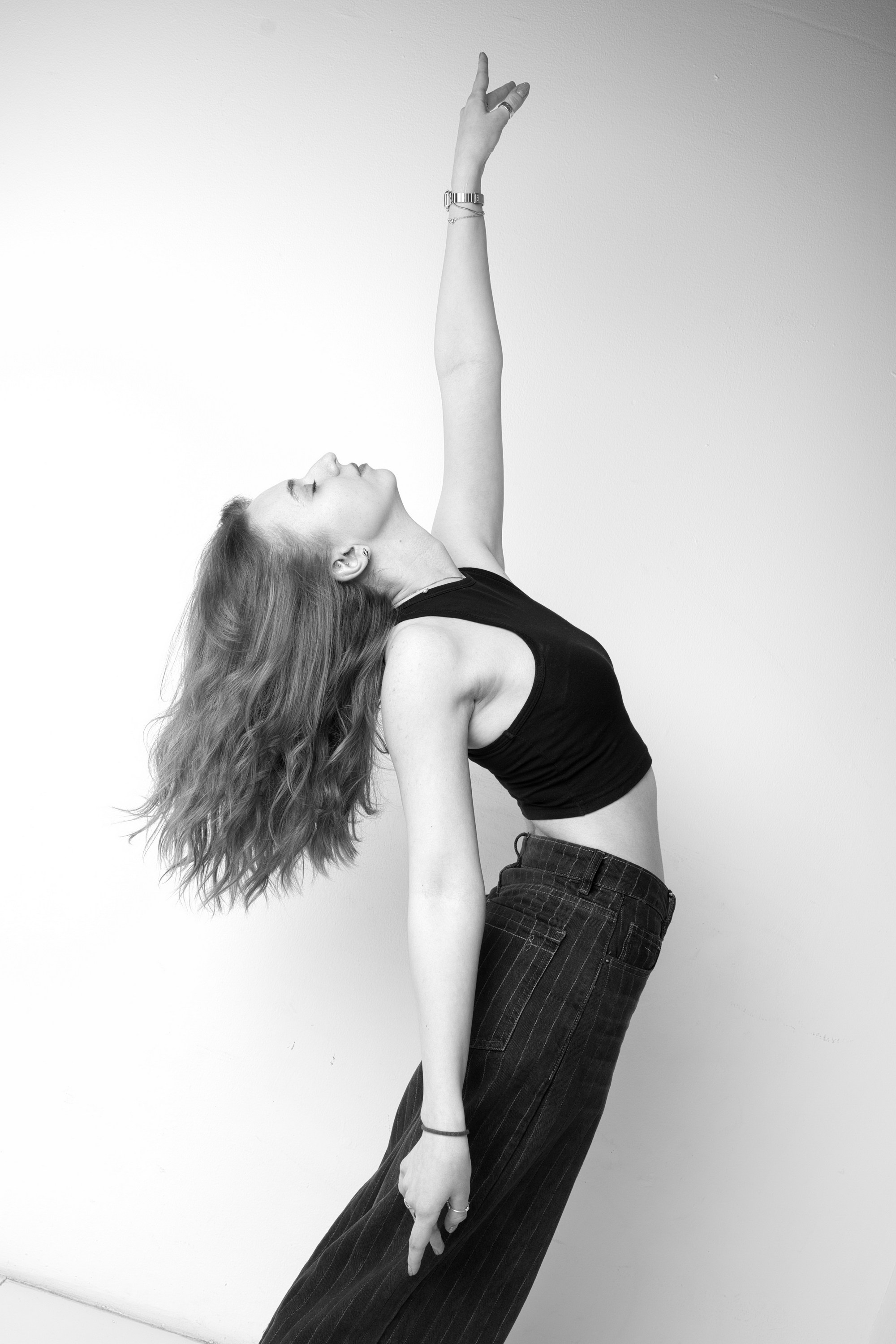 Даша. Студийная классическая фотосессия