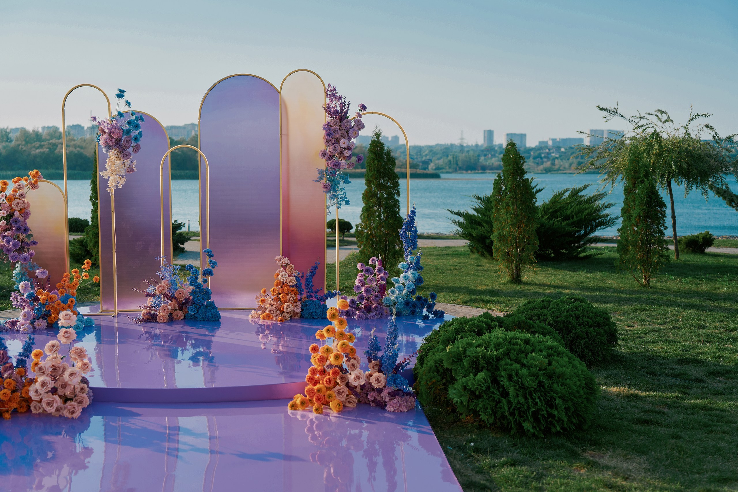 Премиум свадьбы в Ростове-на-Дону от ДЕЙЗИ. Ресторан Усадьба. Студия событий ДЕЙЗИ. Организация мероприятий. Свадебное агентство в Ростове-на-Дону. Свадебный организатор. Организация свадьбы под ключ