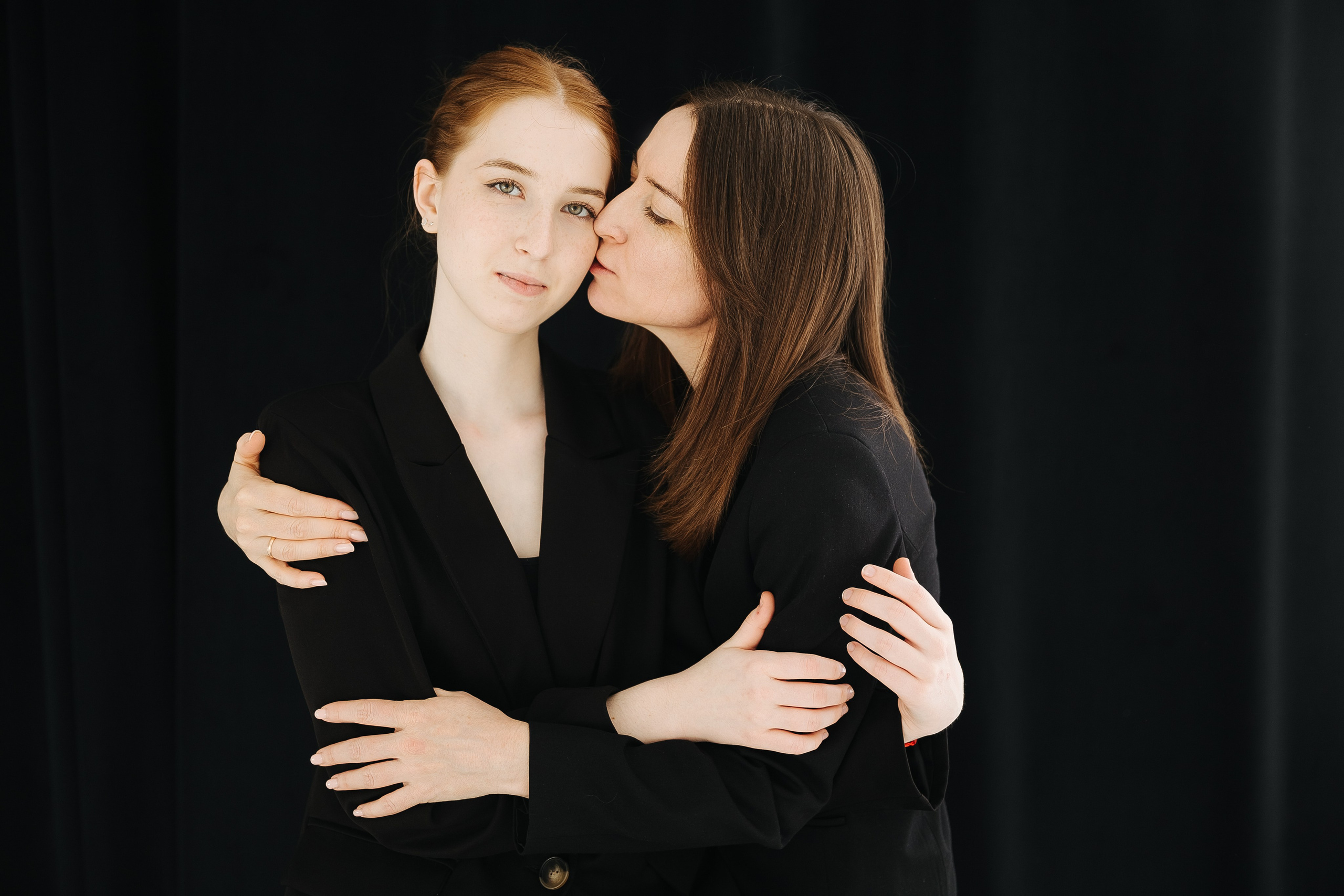 Мама и дочь. Фотограф в Красноярске Надежда Воскресенская