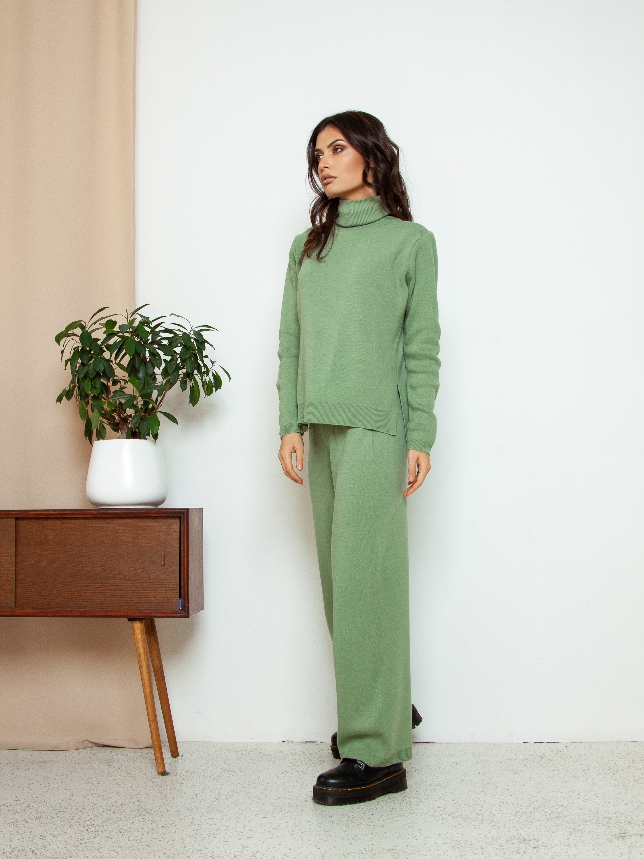 Съемка одежды для брендов, маркетплейса. Contentstproduction