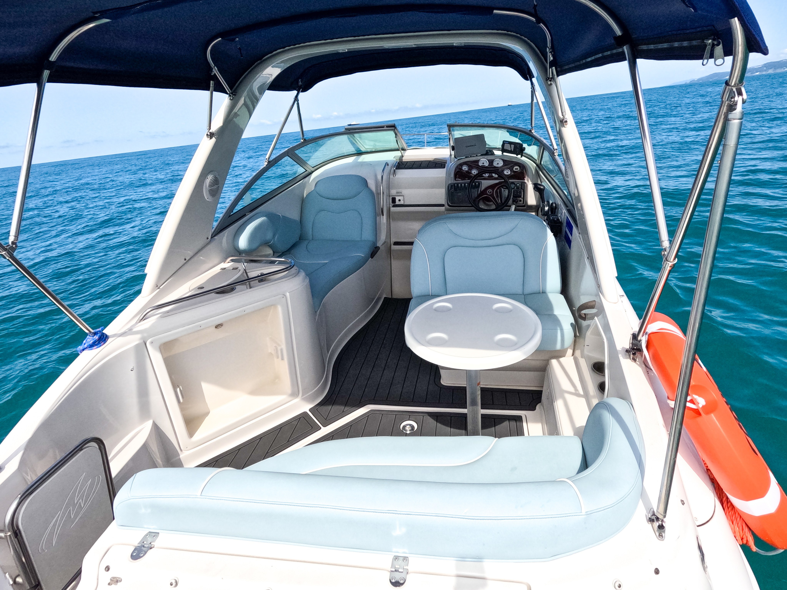 Катер Грейс Аренда Яхты в Сочи Яхтанаморе YACHTANAMORE