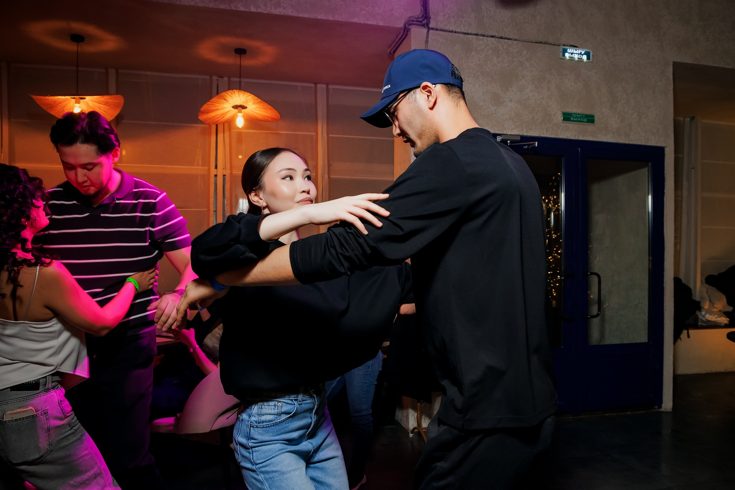 Bachata party. Репортажный фотограф в Алматы Каюпов Сержан
