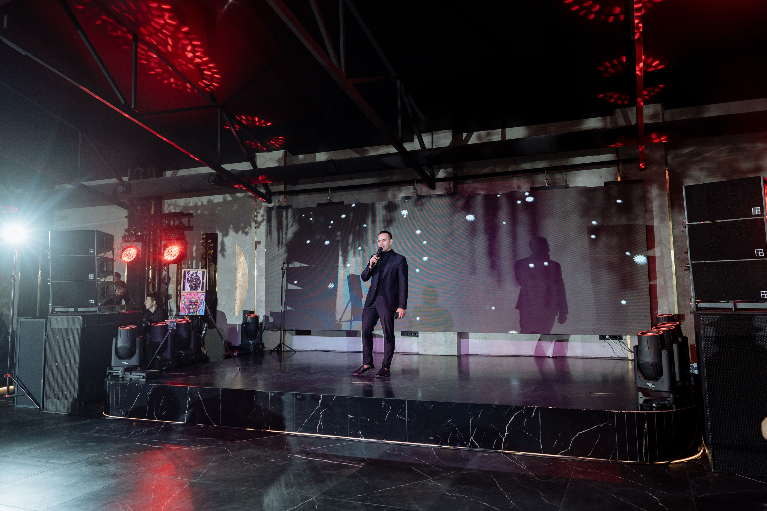 Альбион Тур