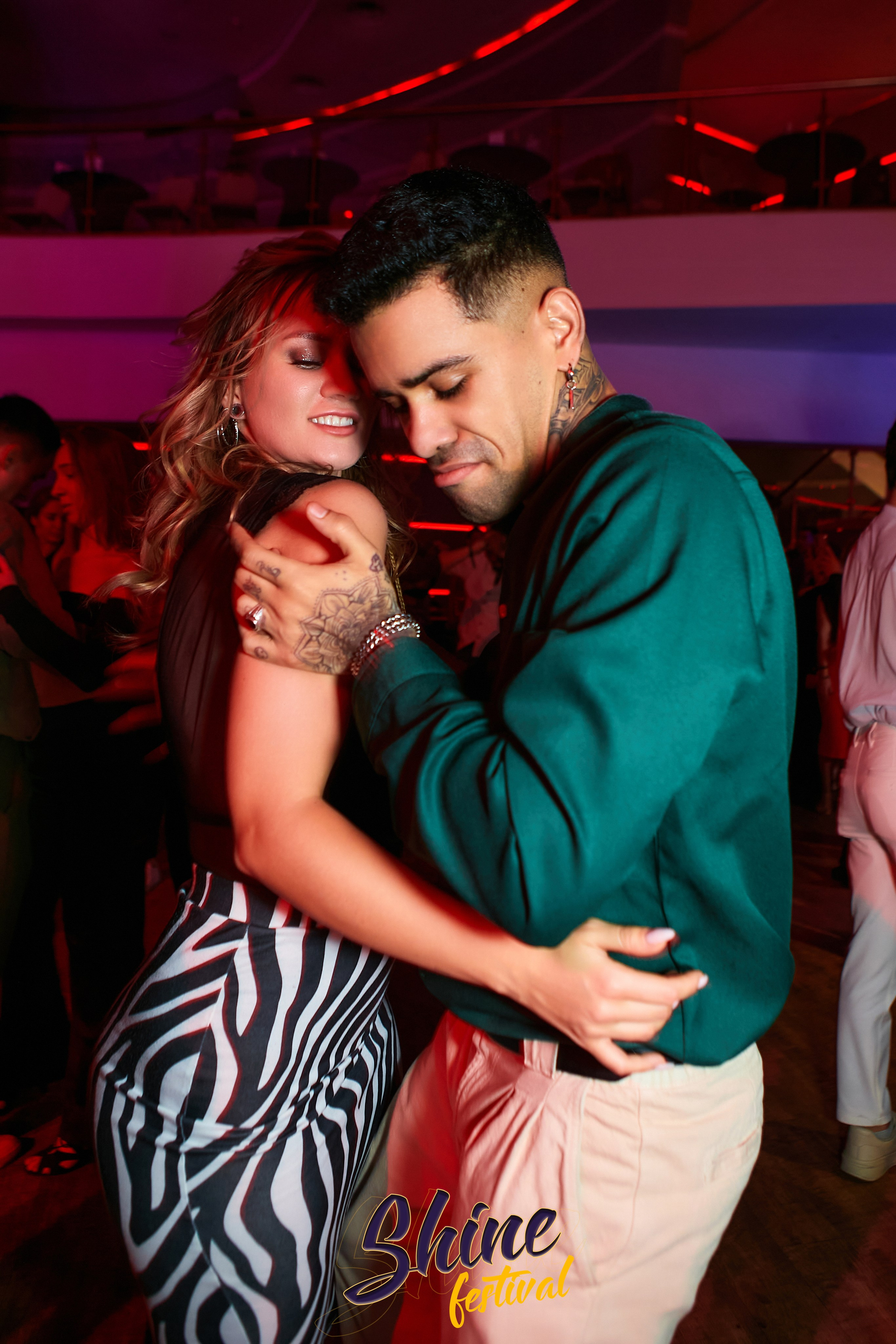 Shine party Moscow. Свадебный фотограф