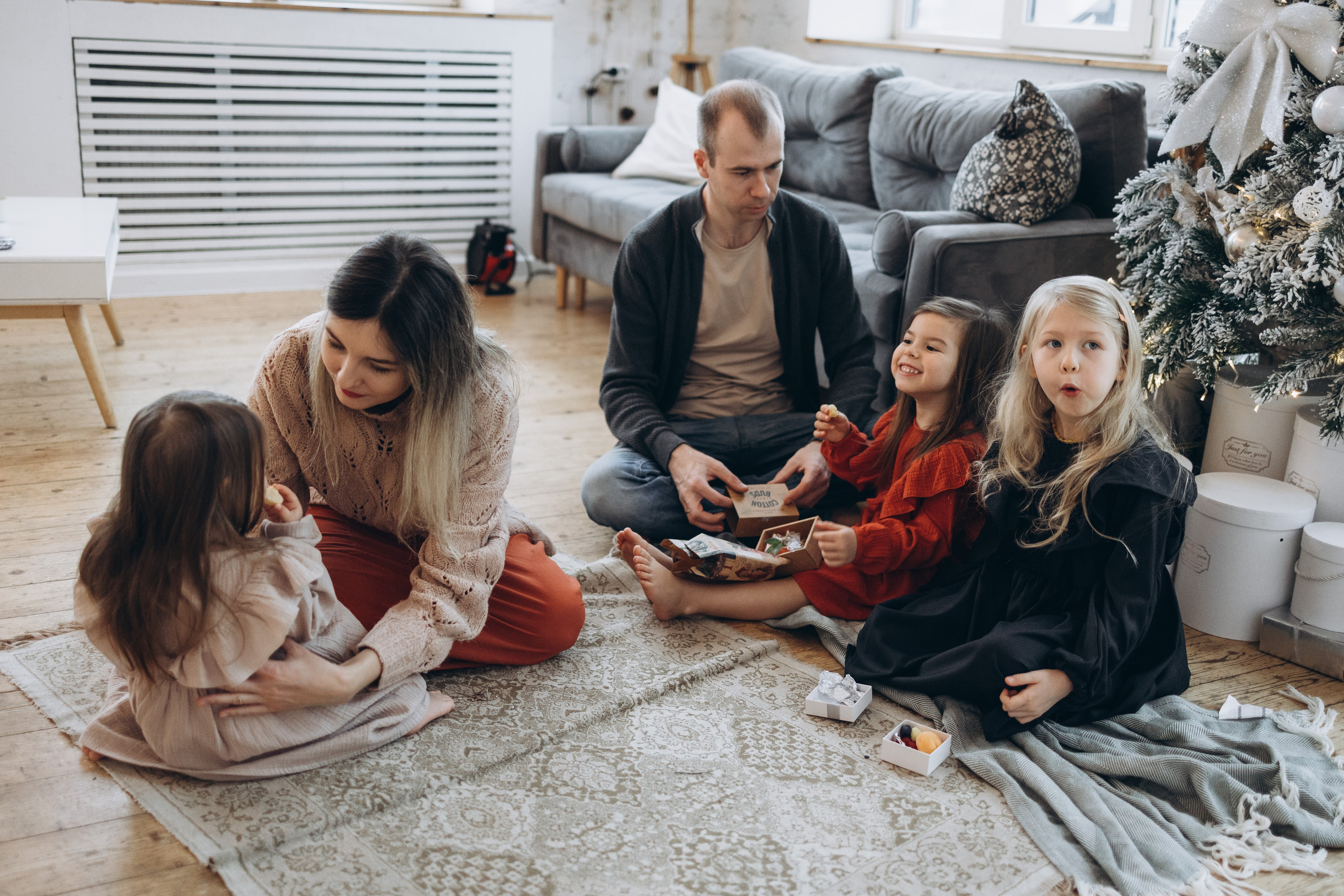 Эля, Вася, Алиса, Ева, Мира. Семейный фотограф в Москве Виктория Ястребинская