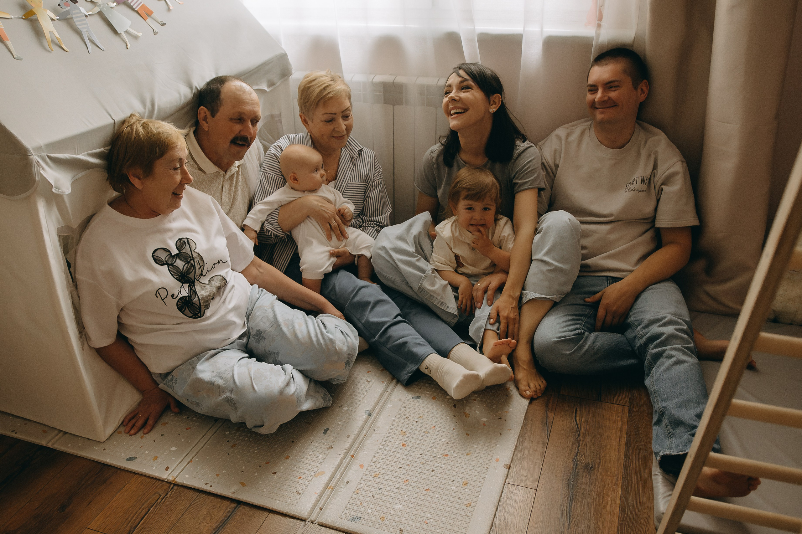 Когда все вместе. Гаврилова Настя семейный фотограф lifestyle в Москве
