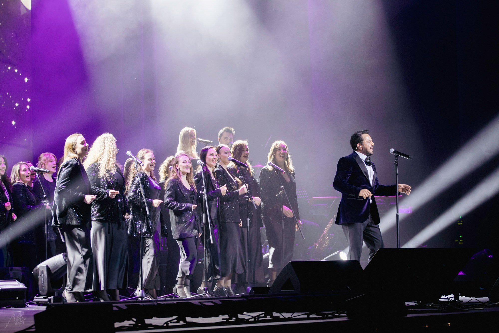 Концерт Эмре Алтуга «Сказки поп-музыки». Портфолио