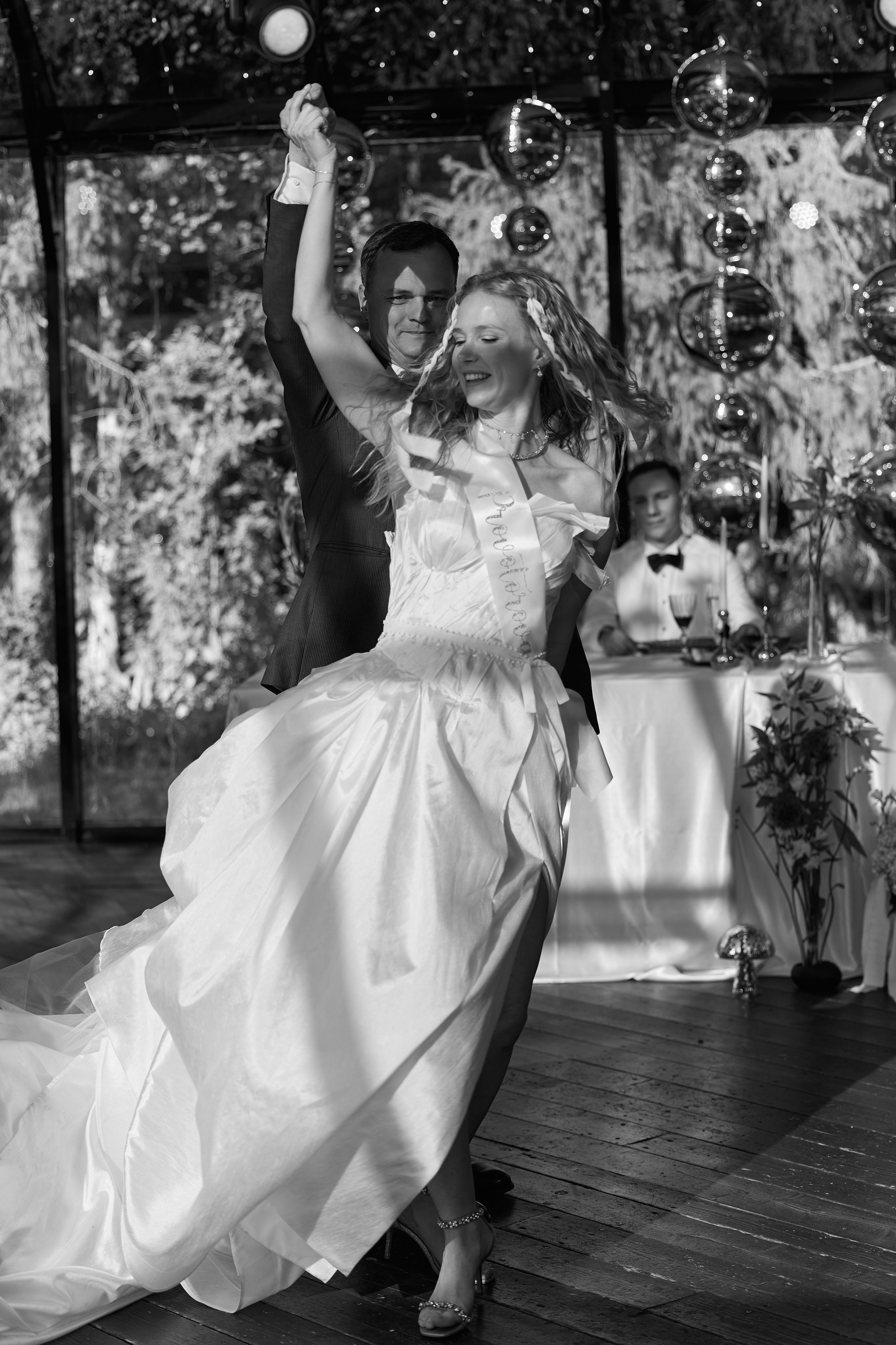 Roman & Julia Green House. Kharchenkotatianaweddingphoto