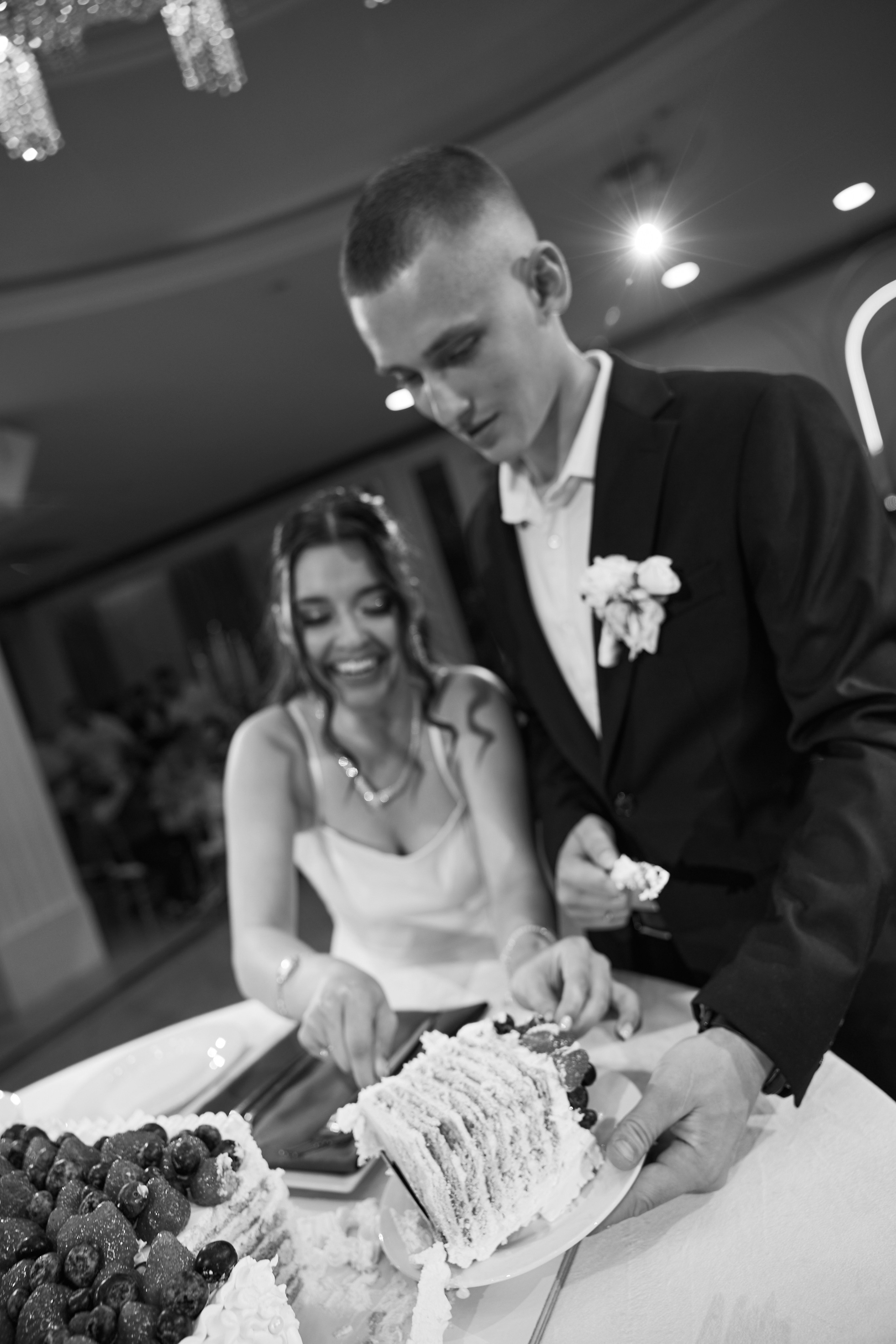 Всеволод и Мадина эмоционально. Kharchenkotatianaweddingphoto