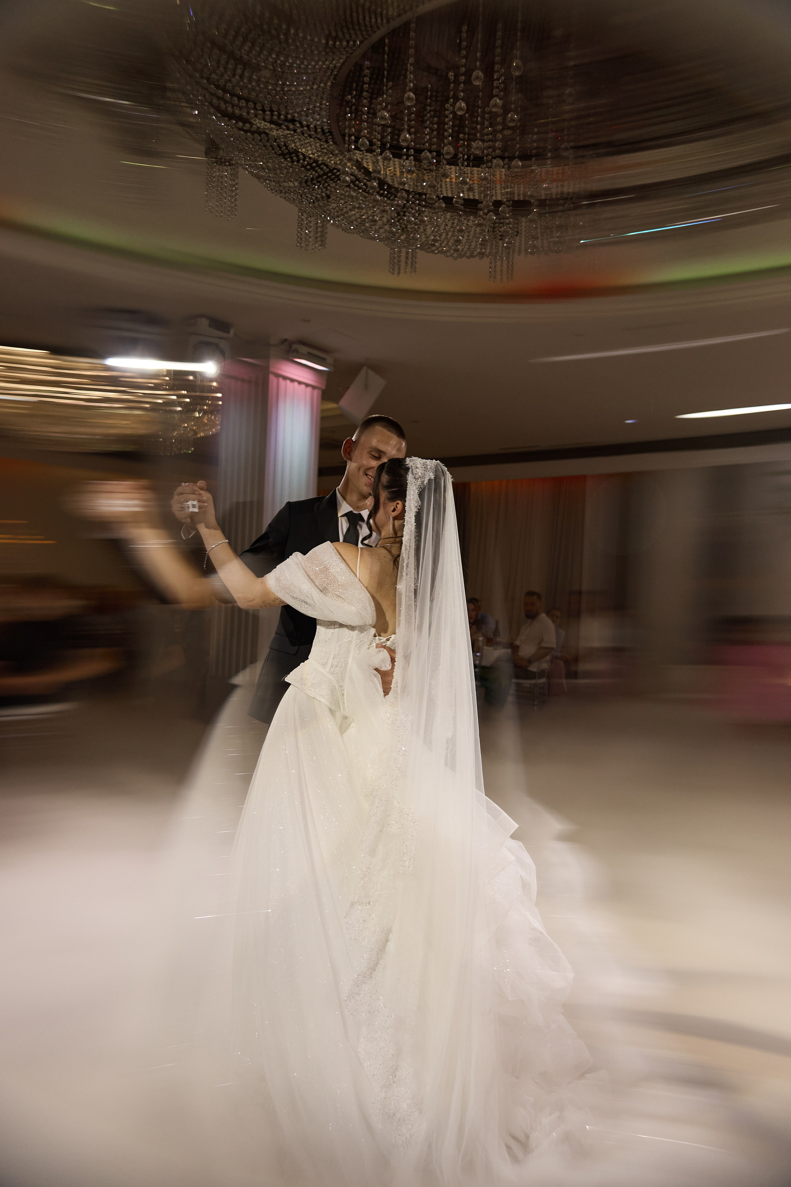 Всеволод и Мадина эмоционально. Kharchenkotatianaweddingphoto