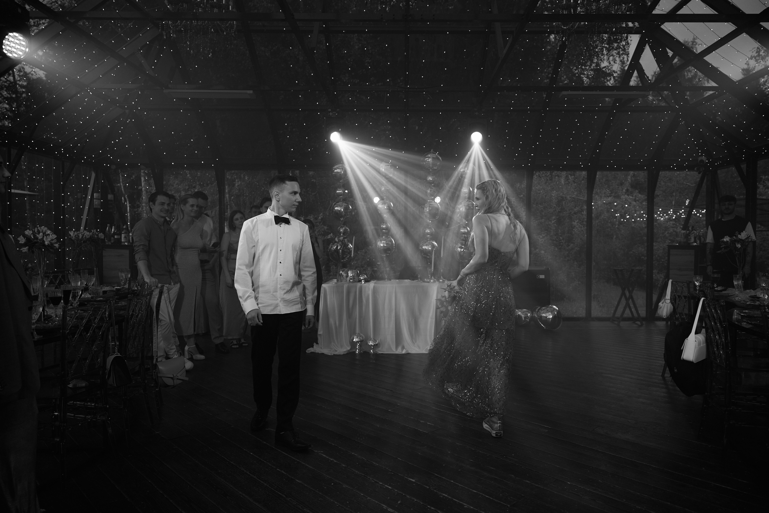 Roman & Julia Green House. Kharchenkotatianaweddingphoto
