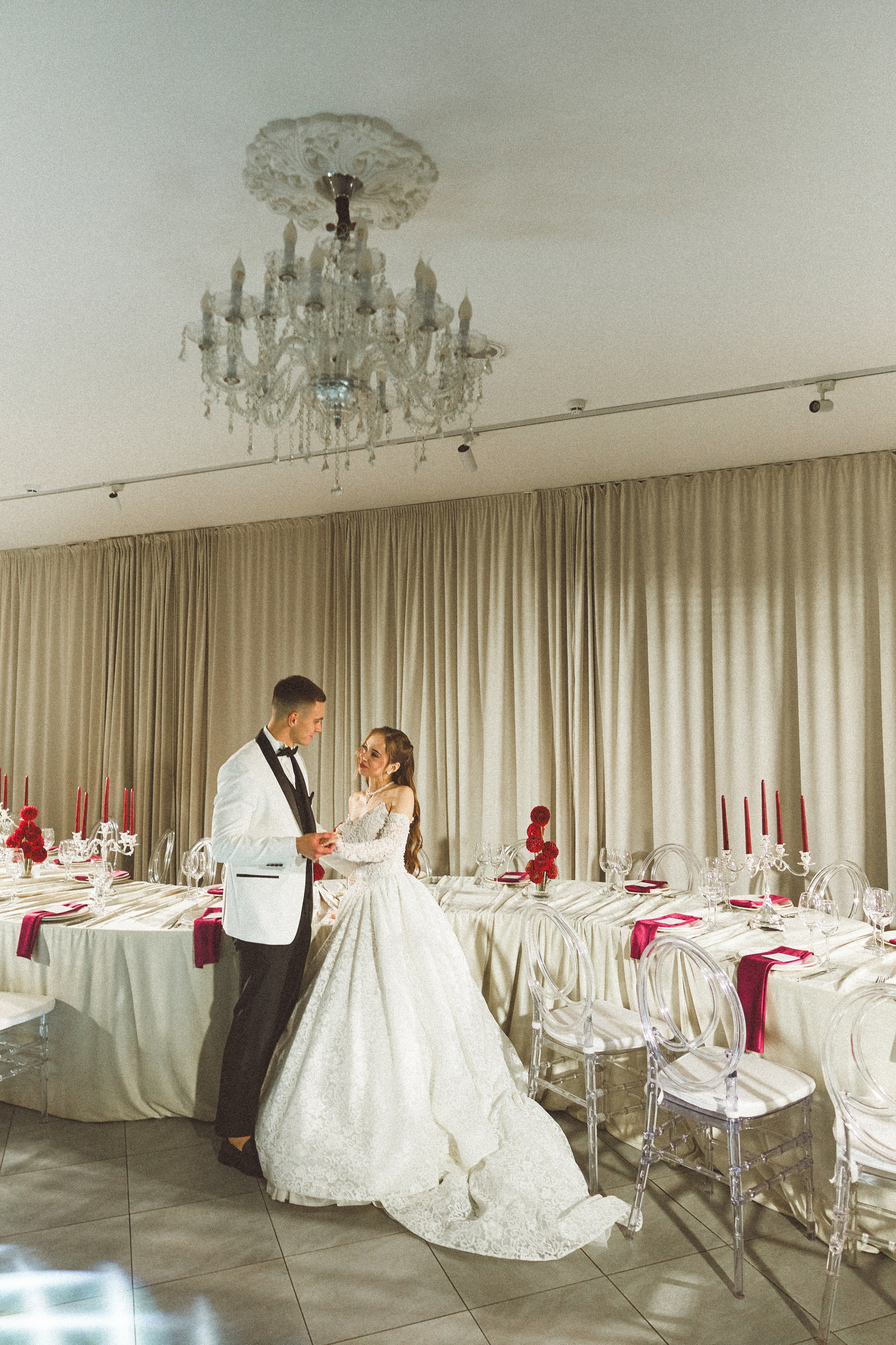 Тимофей и Виолетта самые самые нежные чувства. Kharchenkotatianaweddingphoto