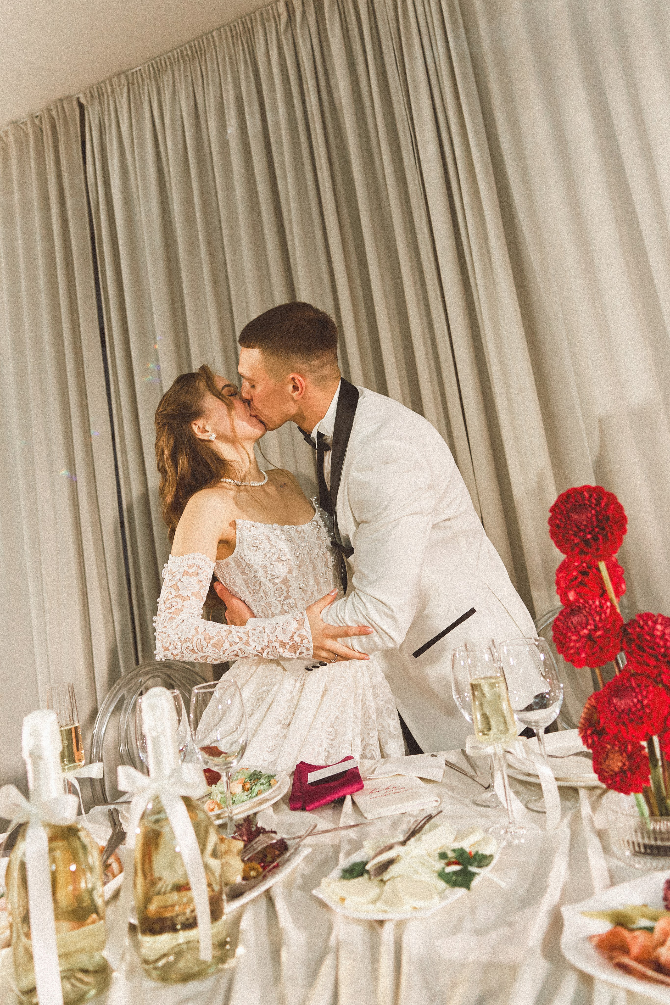 Тимофей и Виолетта самые самые нежные чувства. Kharchenkotatianaweddingphoto