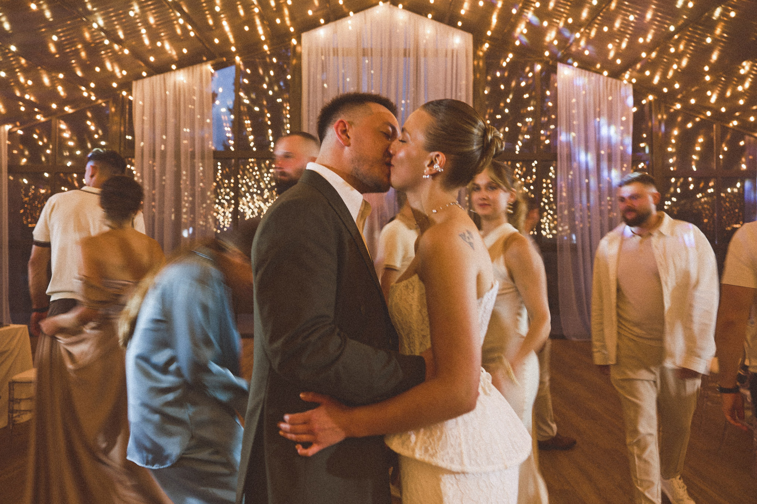 Кирилл и Полина отрадное. Kharchenkotatianaweddingphoto