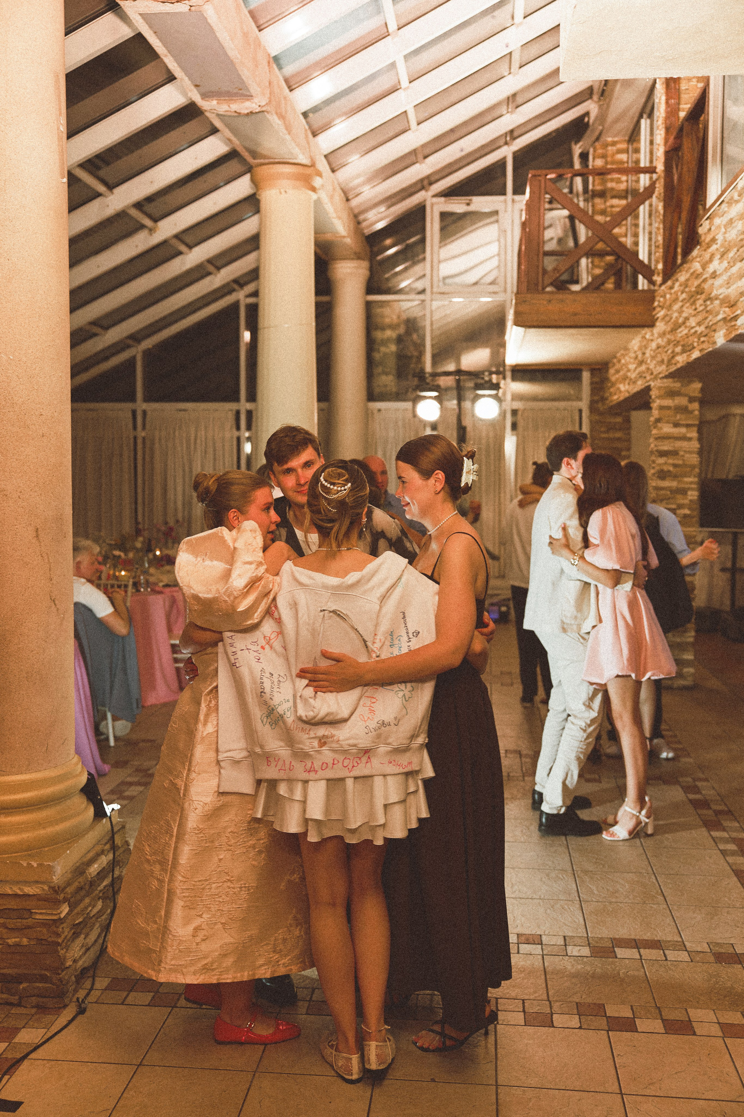 О любви Дмитрия и ЮЛИИ. Kharchenkotatianaweddingphoto