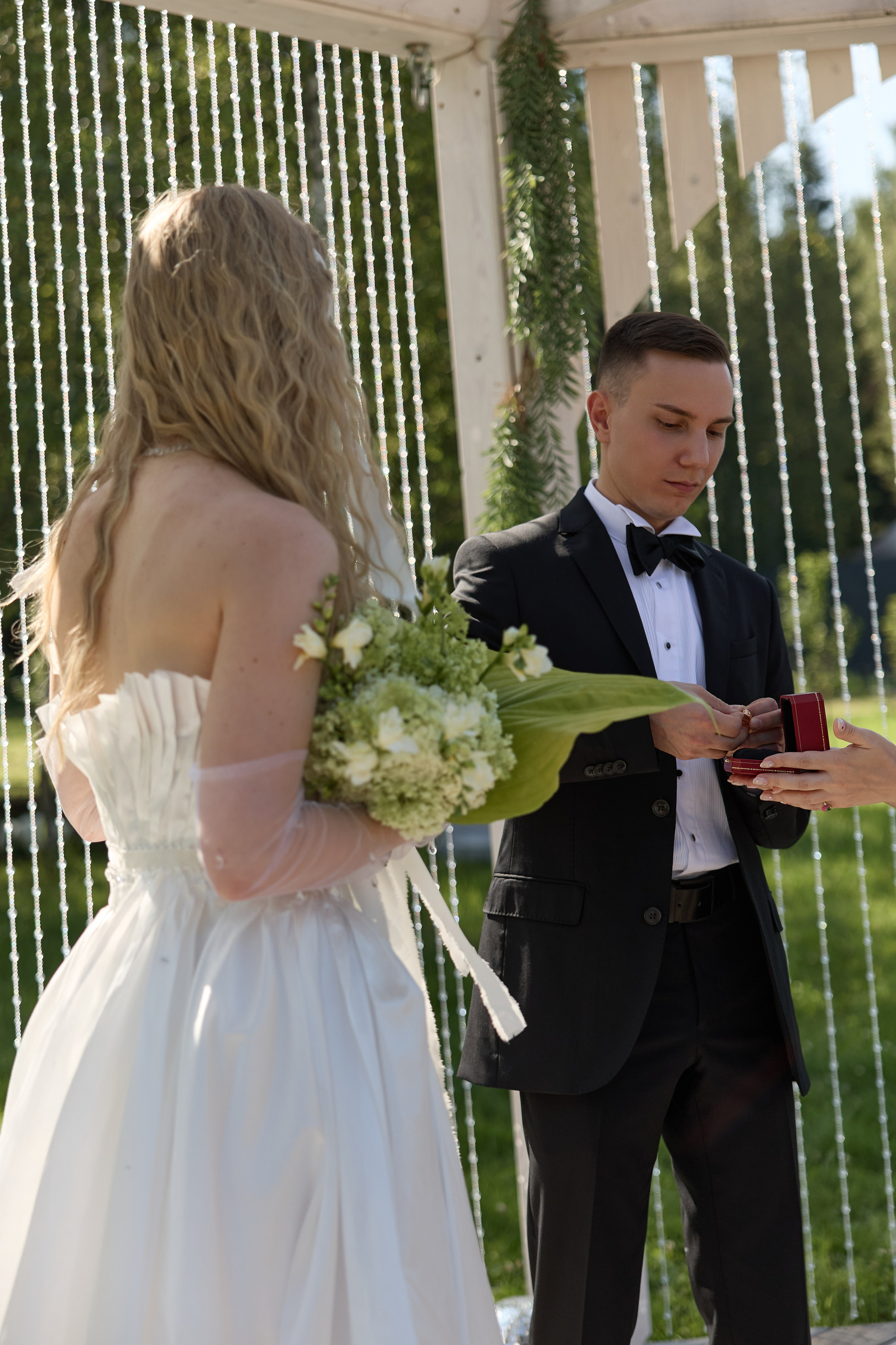 Roman & Julia Green House. Kharchenkotatianaweddingphoto