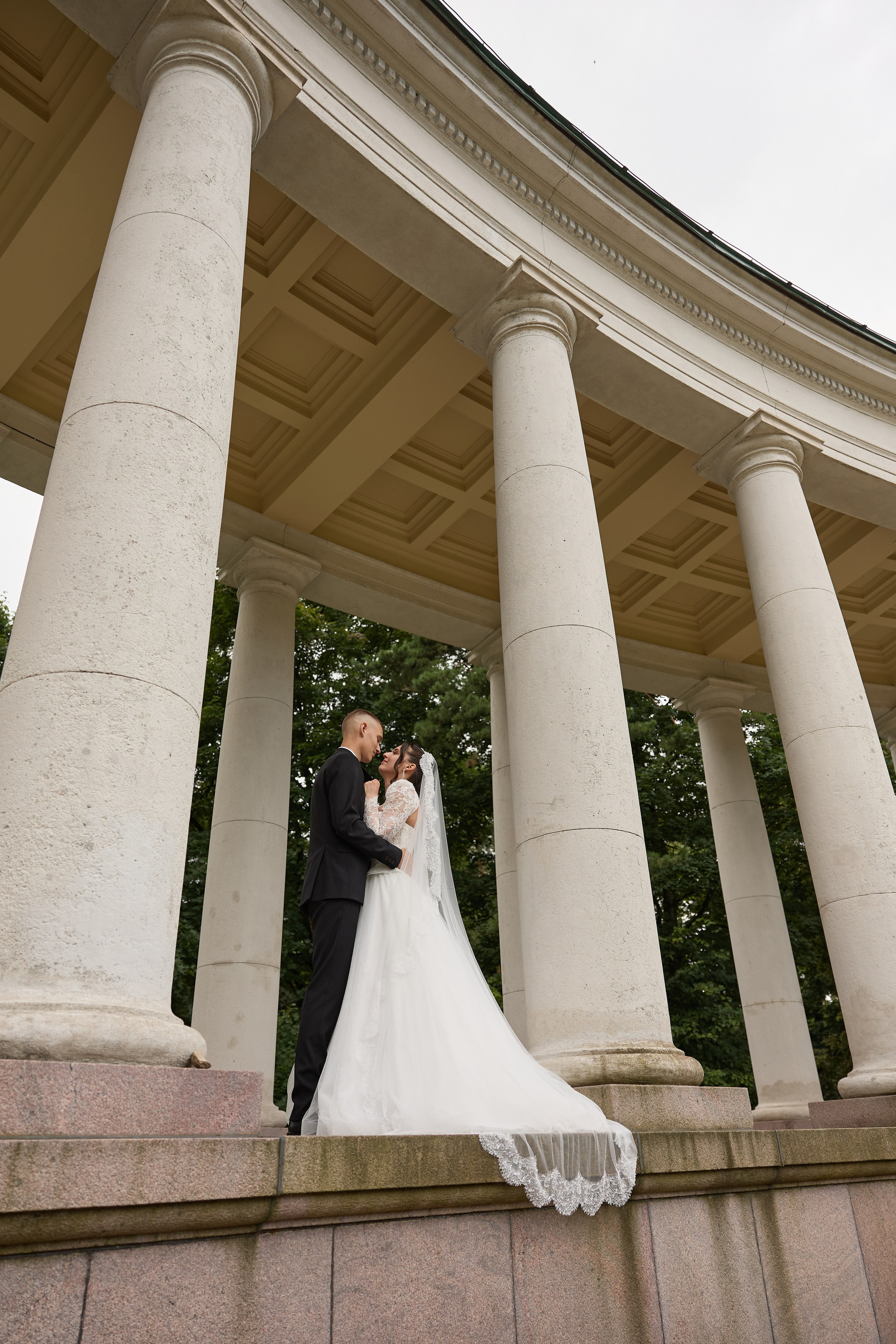 Всеволод и Мадина эмоционально. Kharchenkotatianaweddingphoto