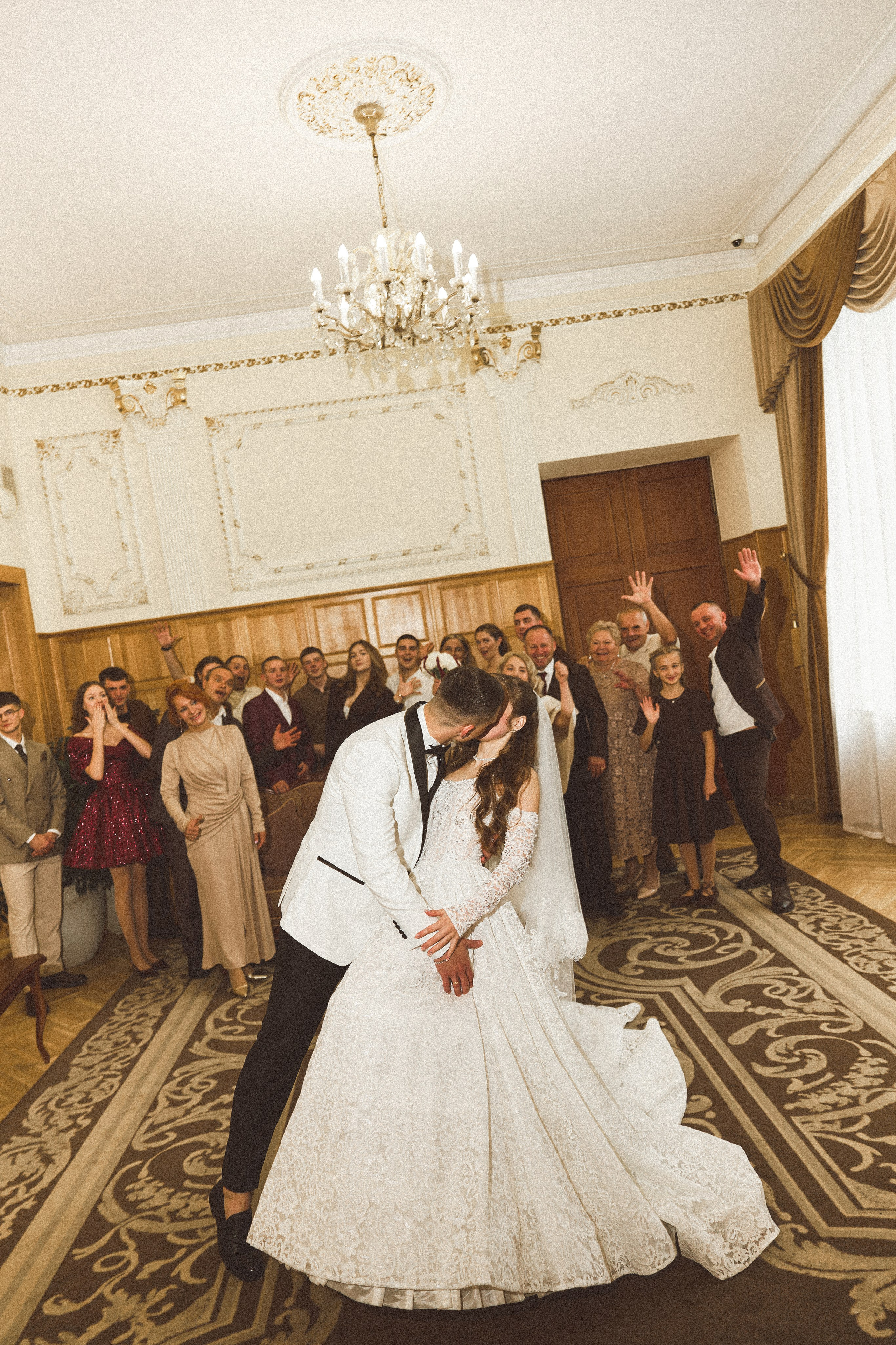 Тимофей и Виолетта самые самые нежные чувства. Kharchenkotatianaweddingphoto