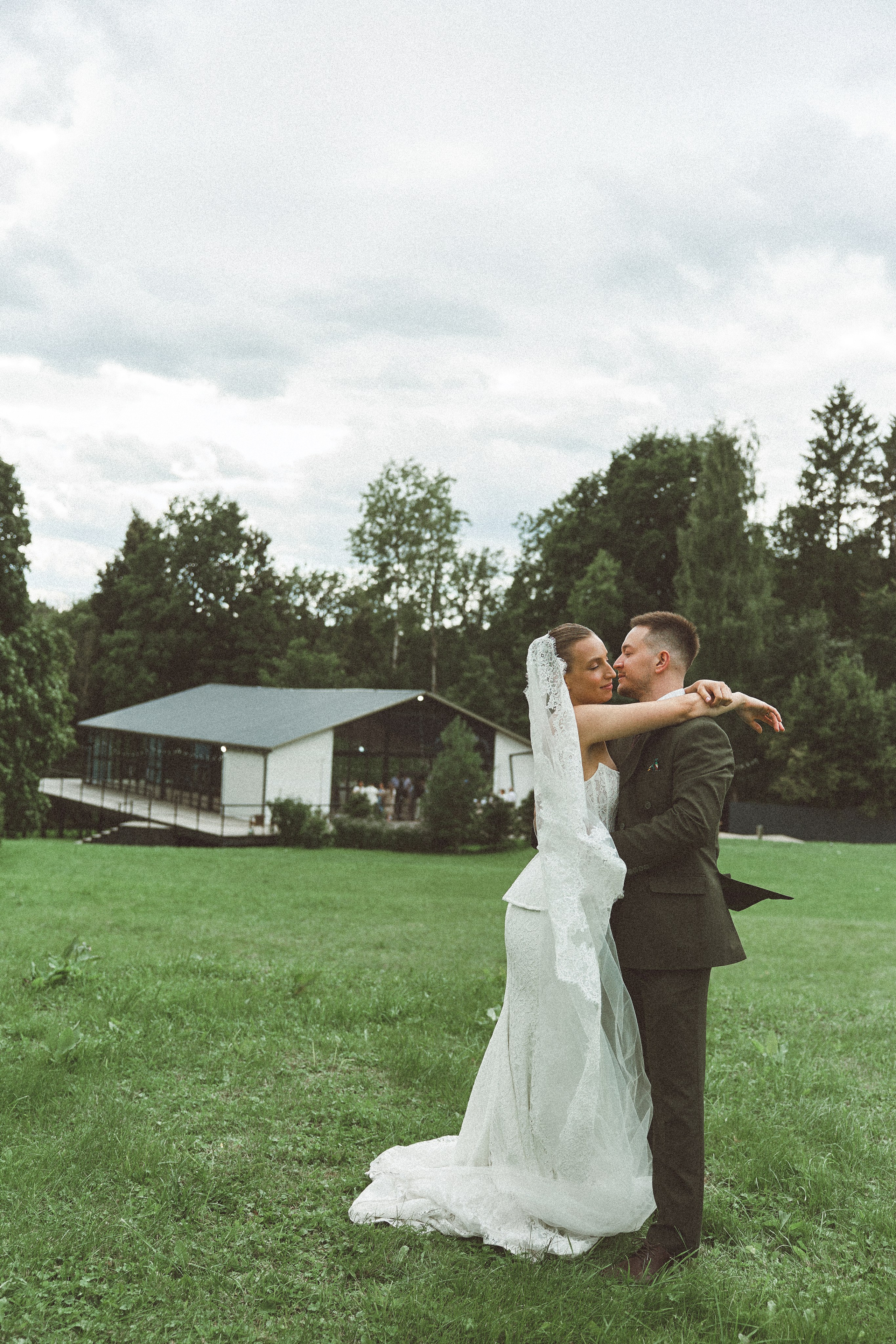 Кирилл и Полина отрадное. Kharchenkotatianaweddingphoto