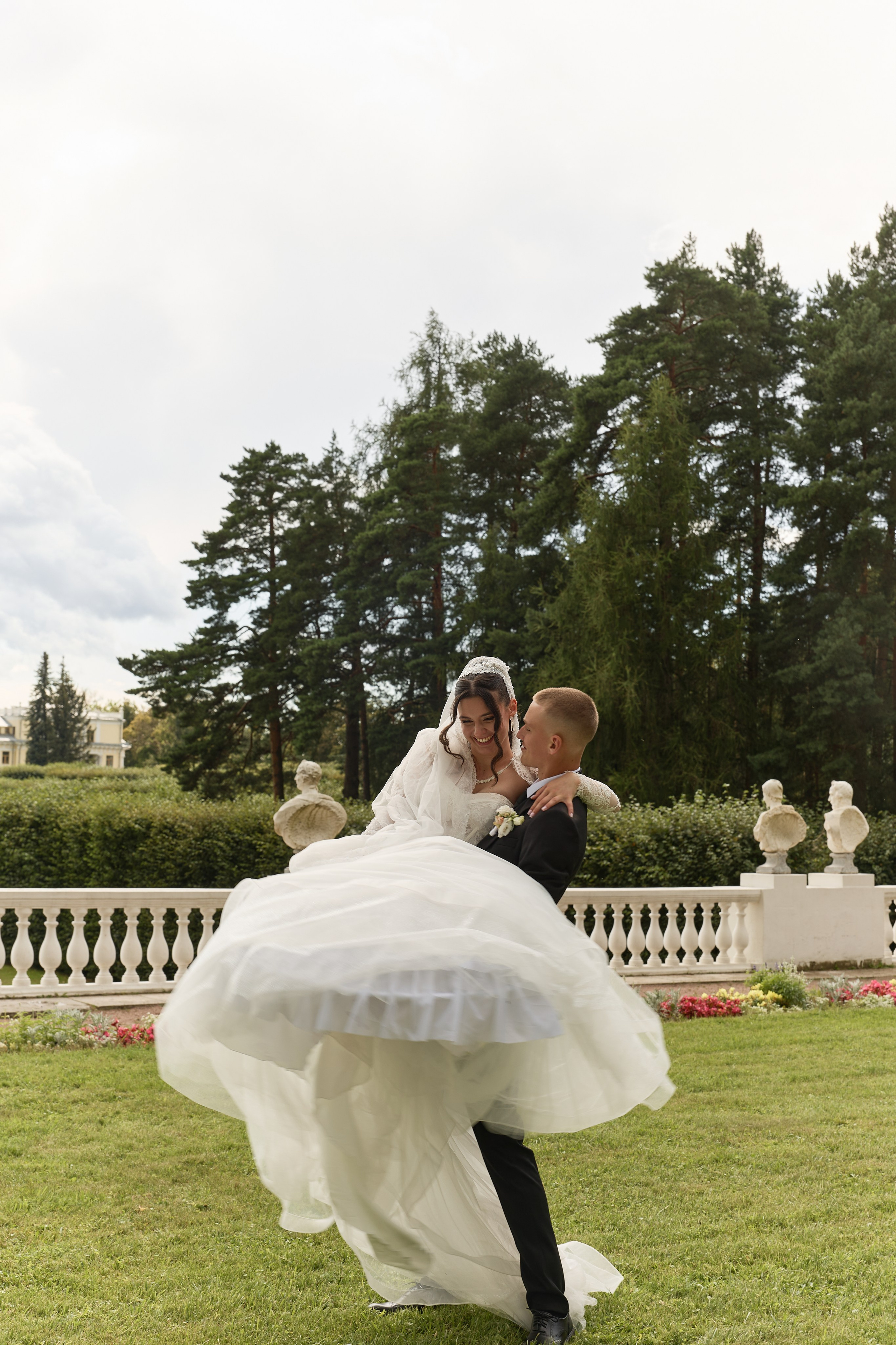 Всеволод и Мадина эмоционально. Kharchenkotatianaweddingphoto