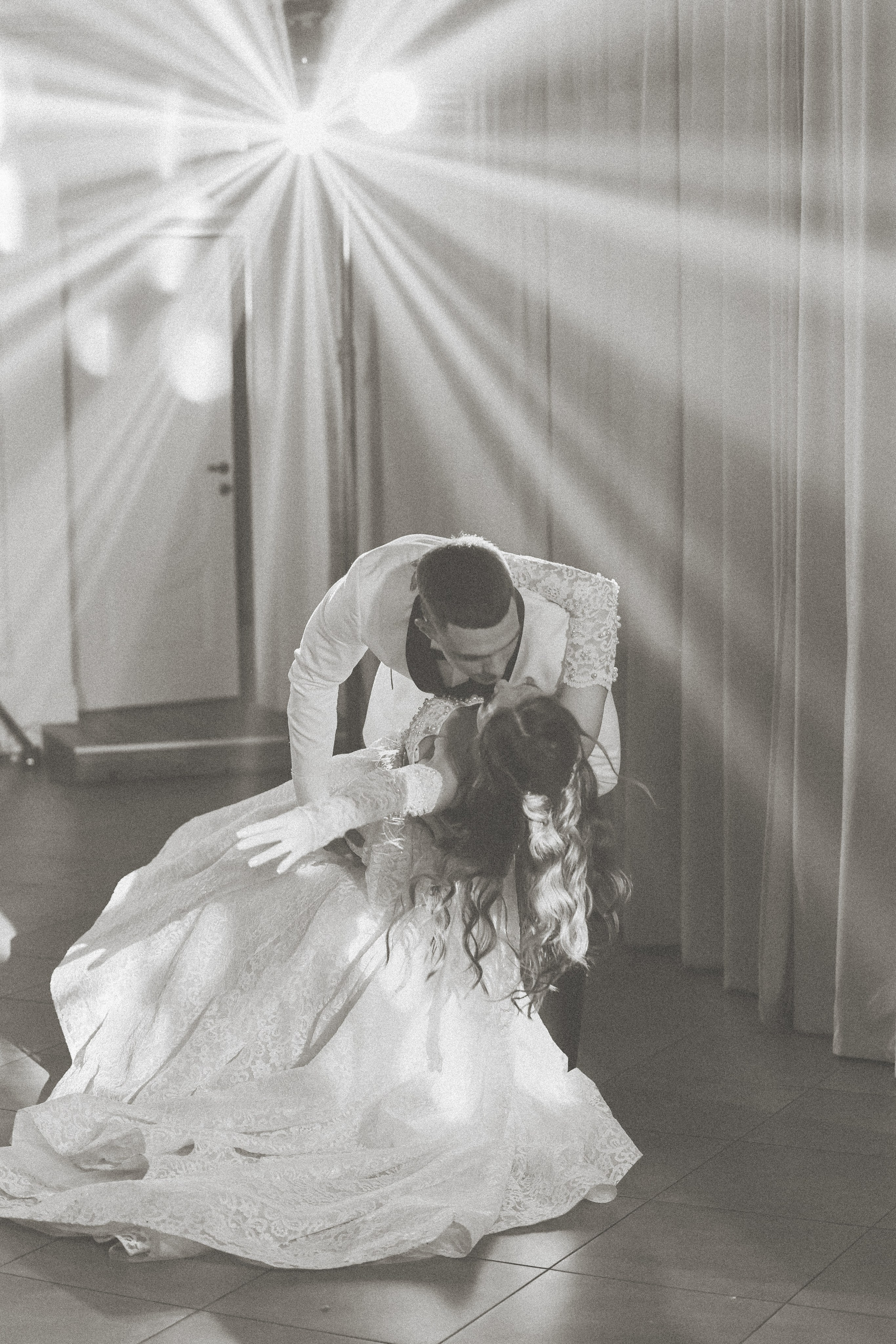 Тимофей и Виолетта самые самые нежные чувства. Kharchenkotatianaweddingphoto
