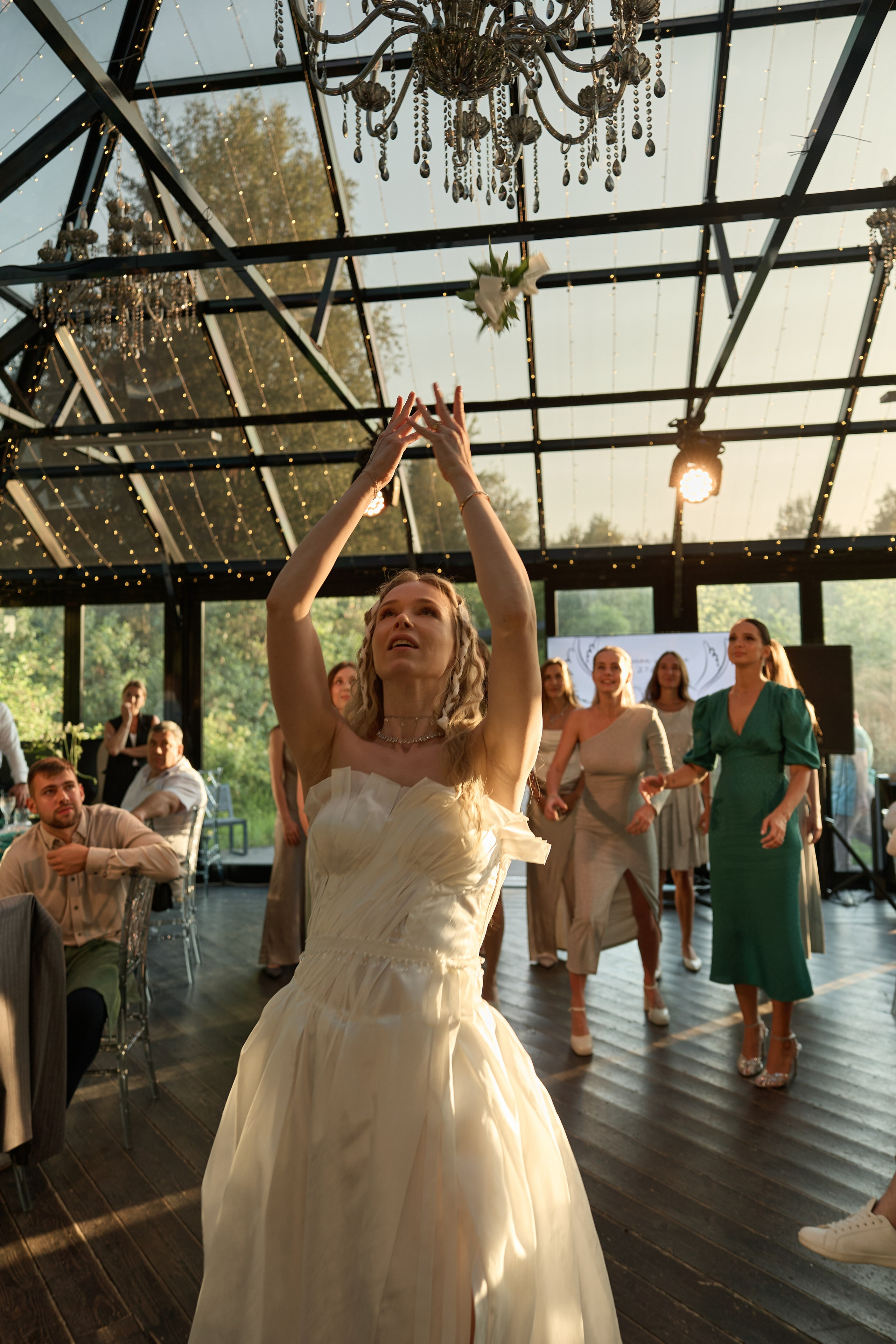 Roman & Julia Green House. Kharchenkotatianaweddingphoto