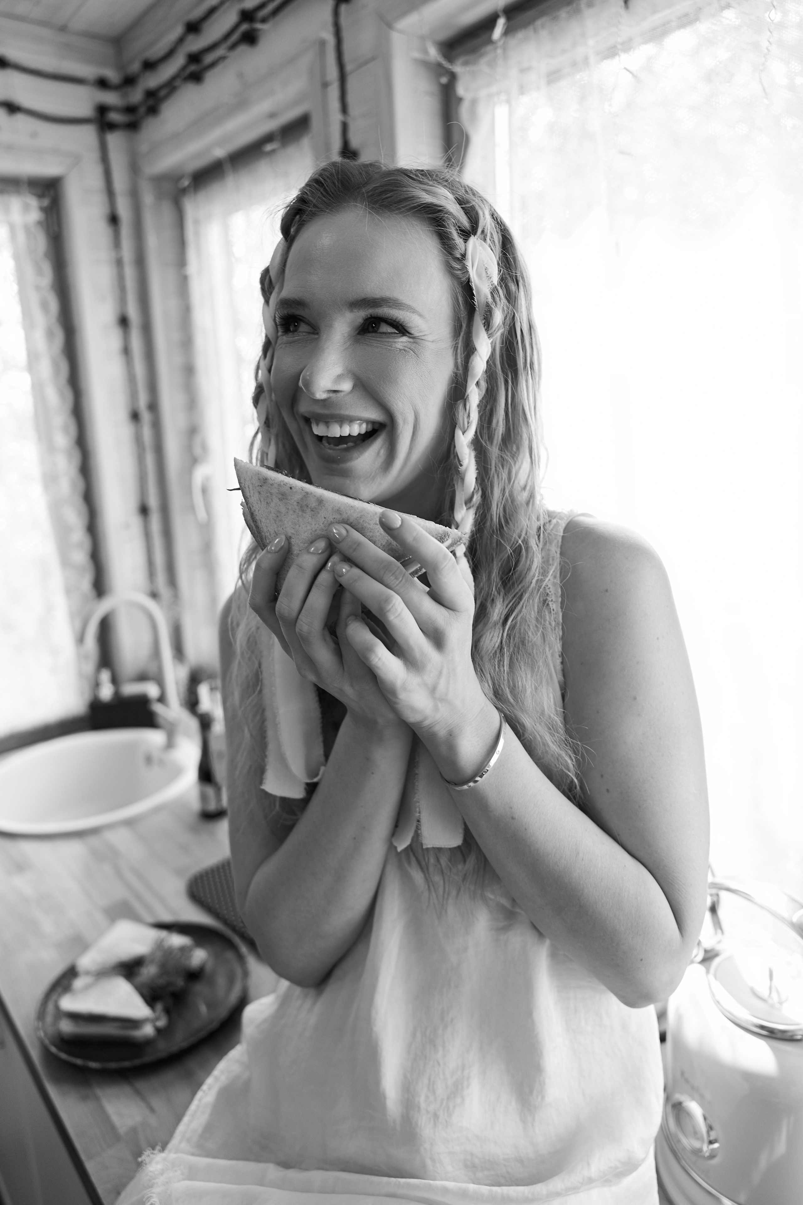 Roman & Julia Green House. Kharchenkotatianaweddingphoto