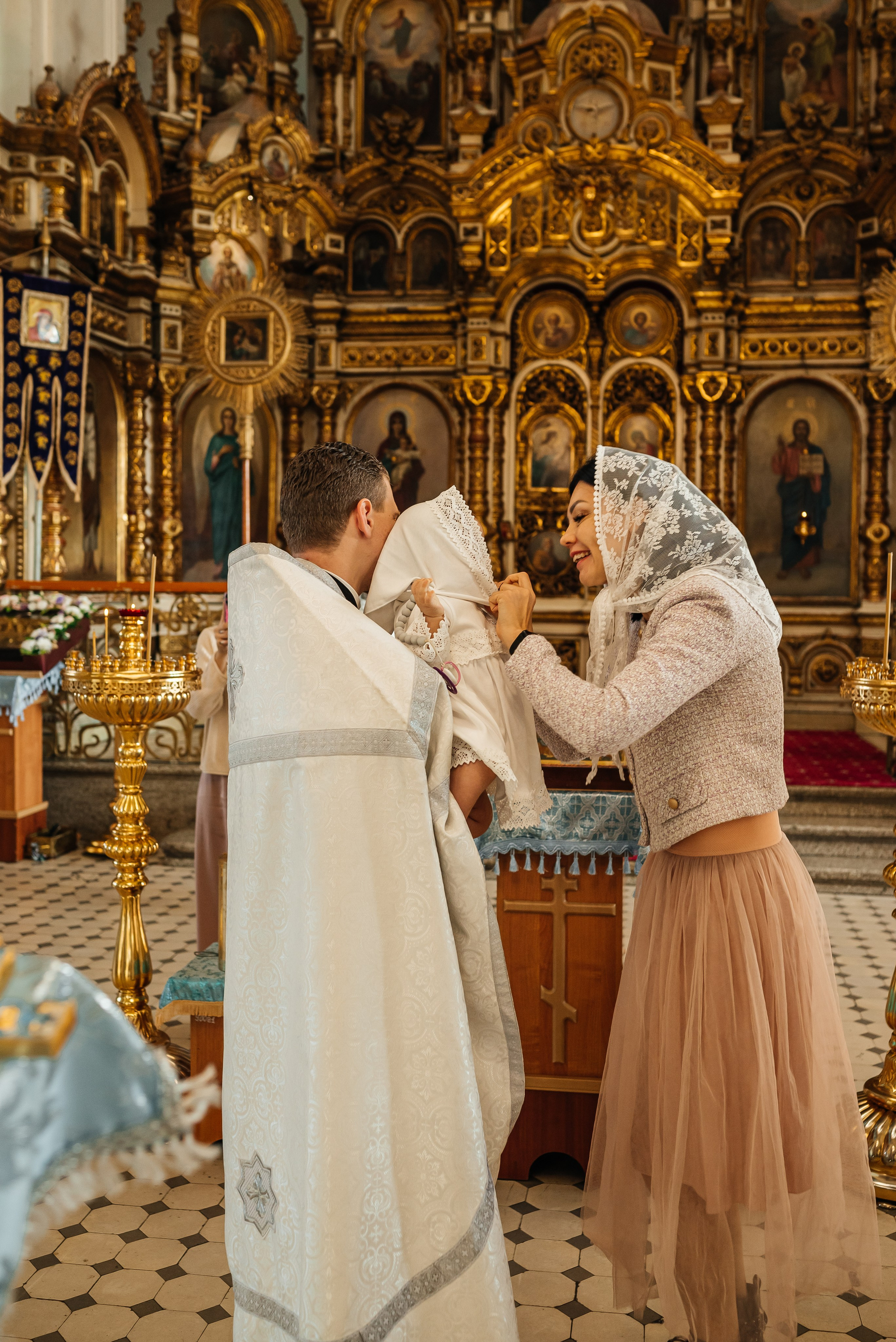 Крещение в Храме Успения Пресвятой Богородицы Гундоровский. Фотограф в Каменске-Шахтинском и парке Лога Ольга Сагал