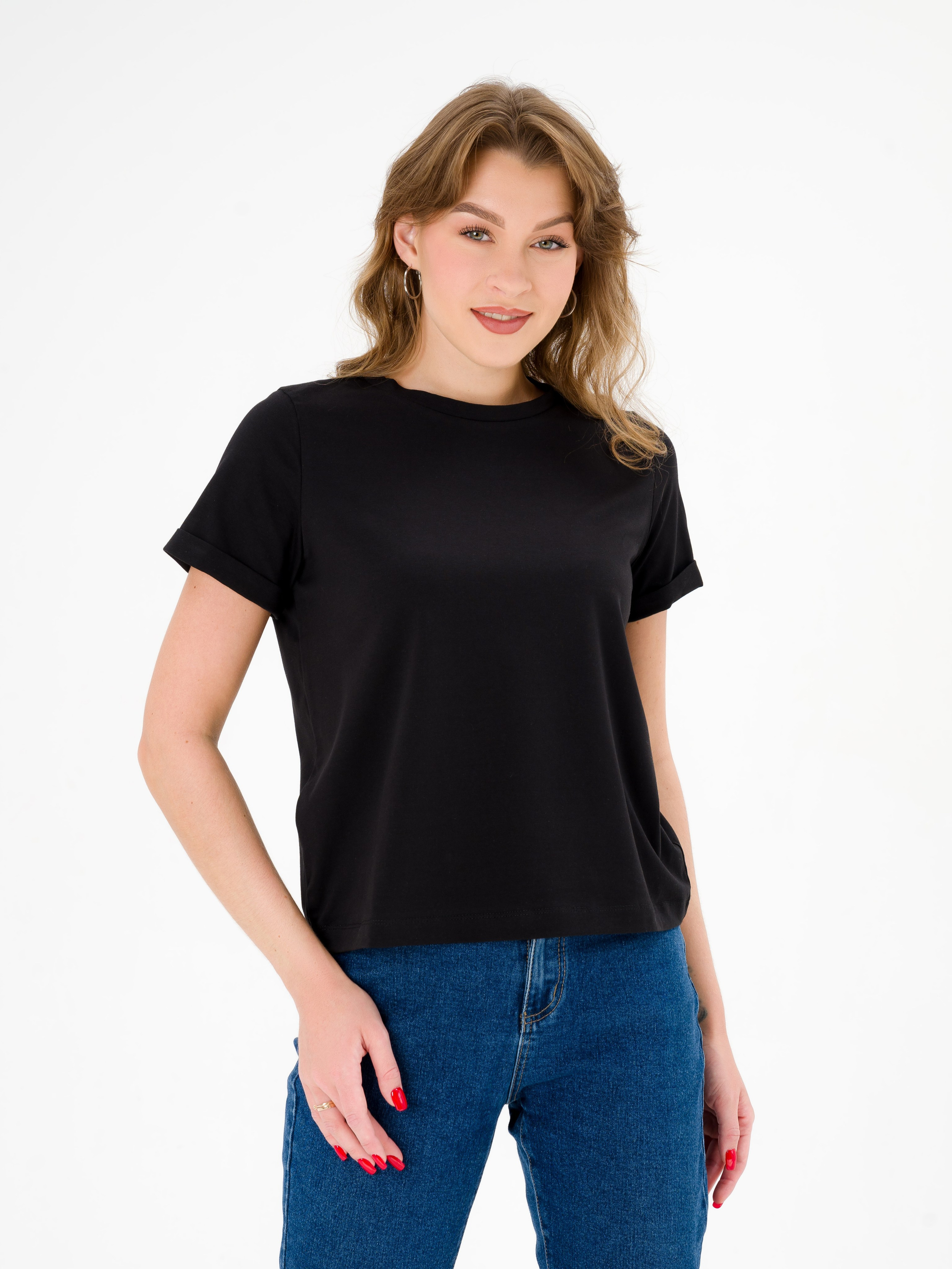 Футболки. Фотограф для маркетплейсов в г. Иваново Клещенок Юлия