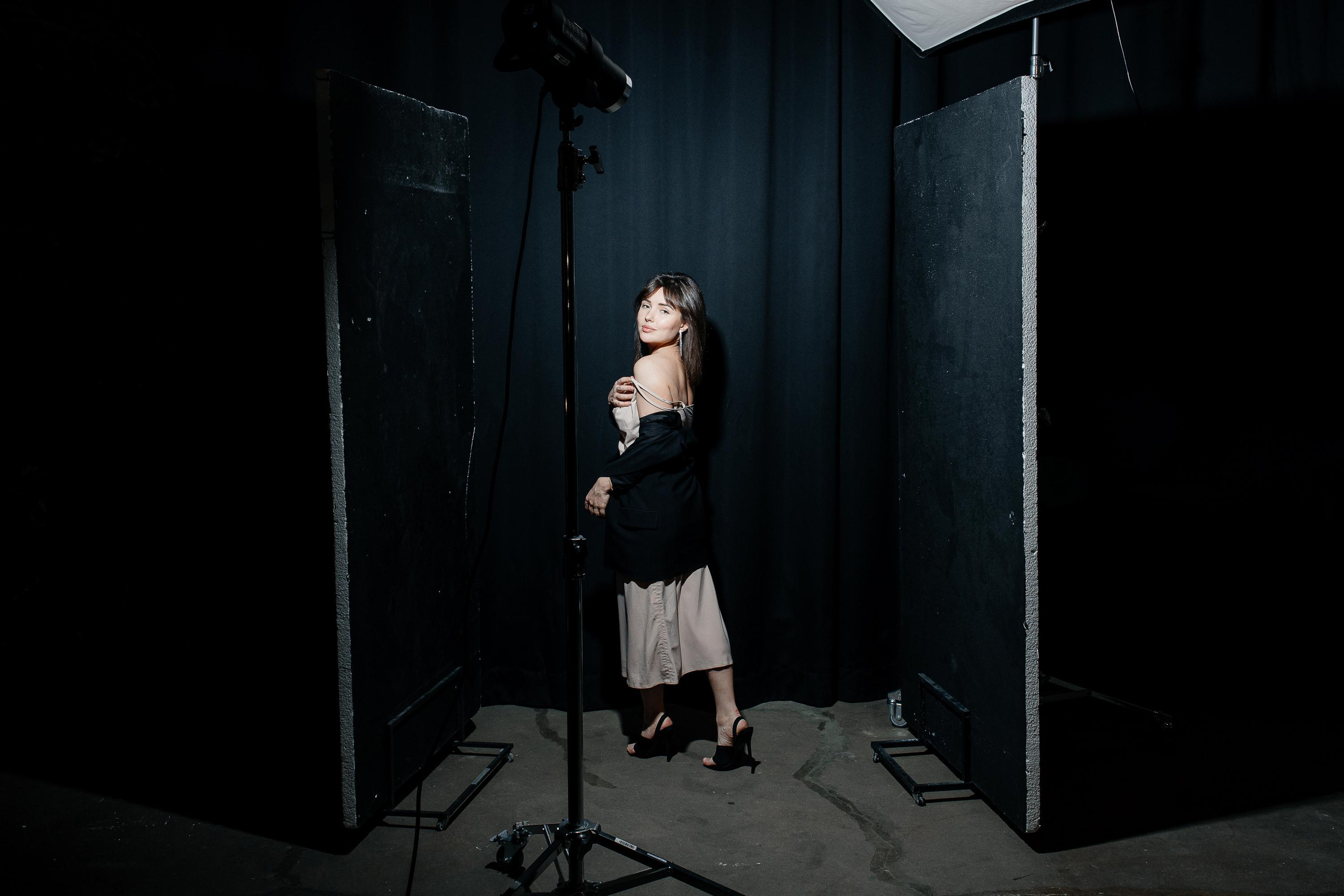 ELENA. Фотограф Serj Ganso