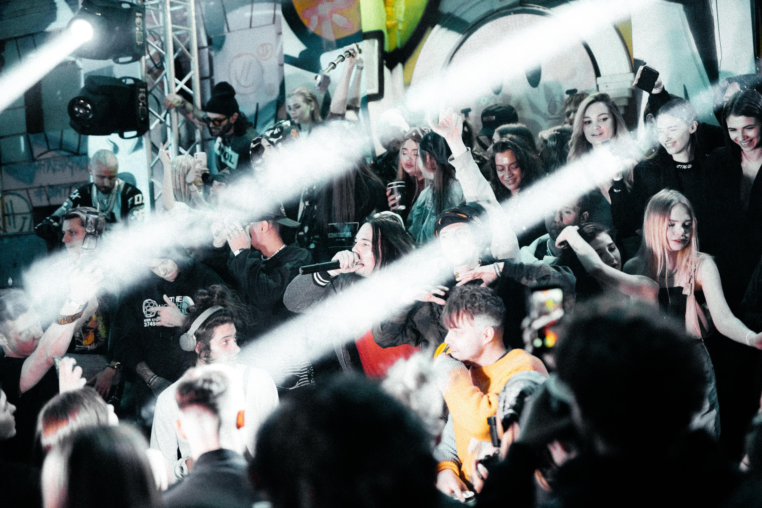 BASEMENT. Фотограф Serj Ganso