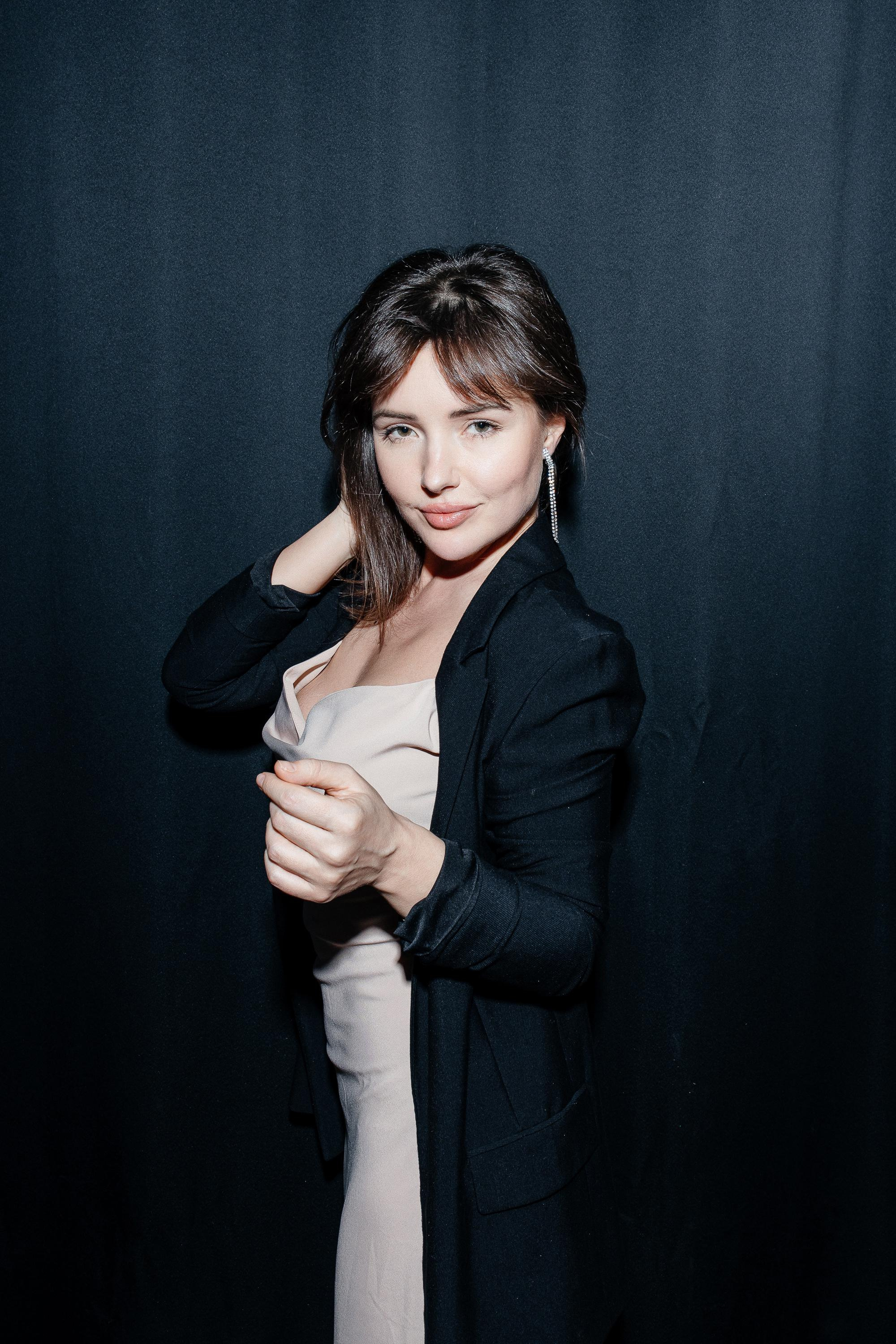 ELENA. Фотограф Serj Ganso