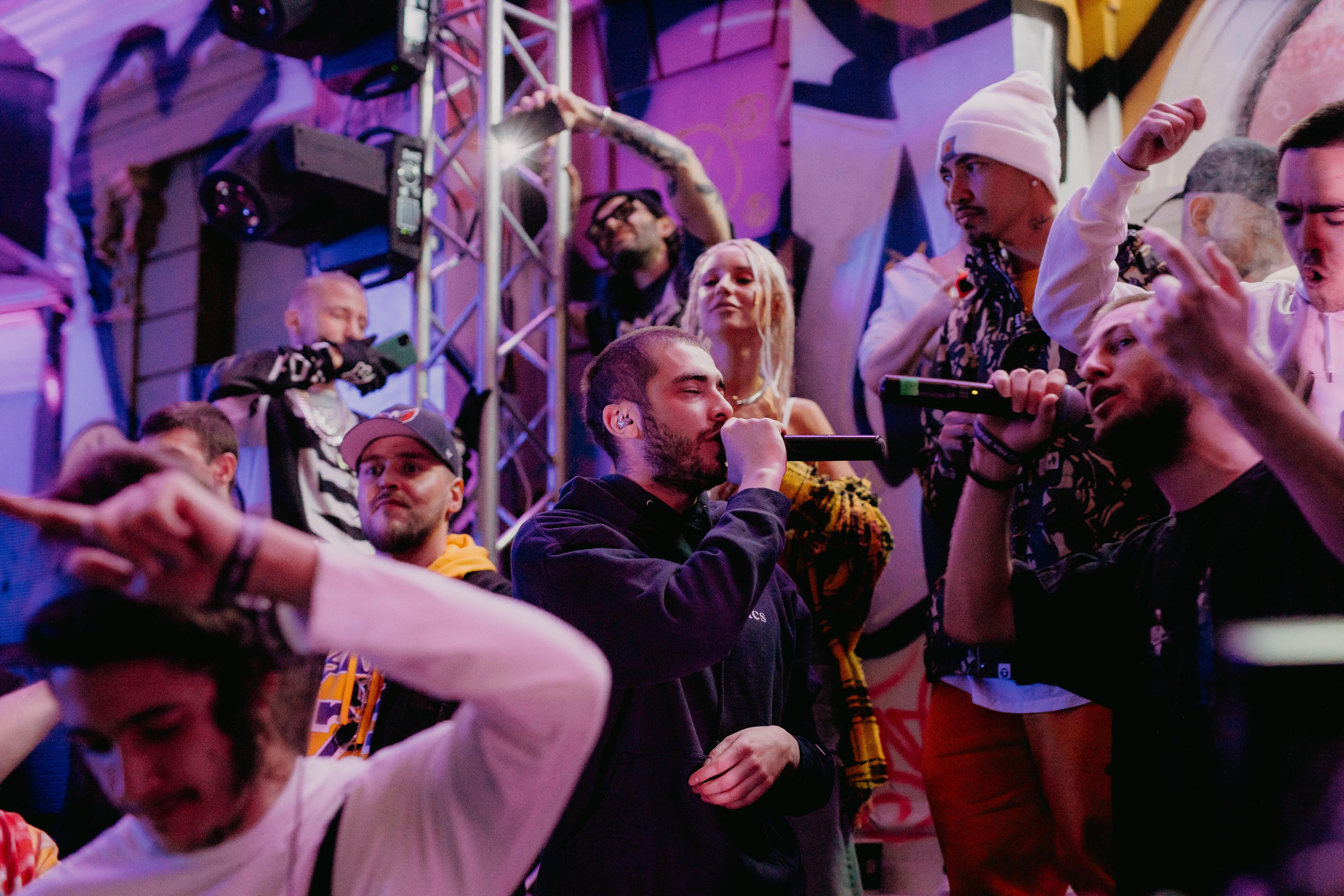 BASEMENT. Фотограф Serj Ganso