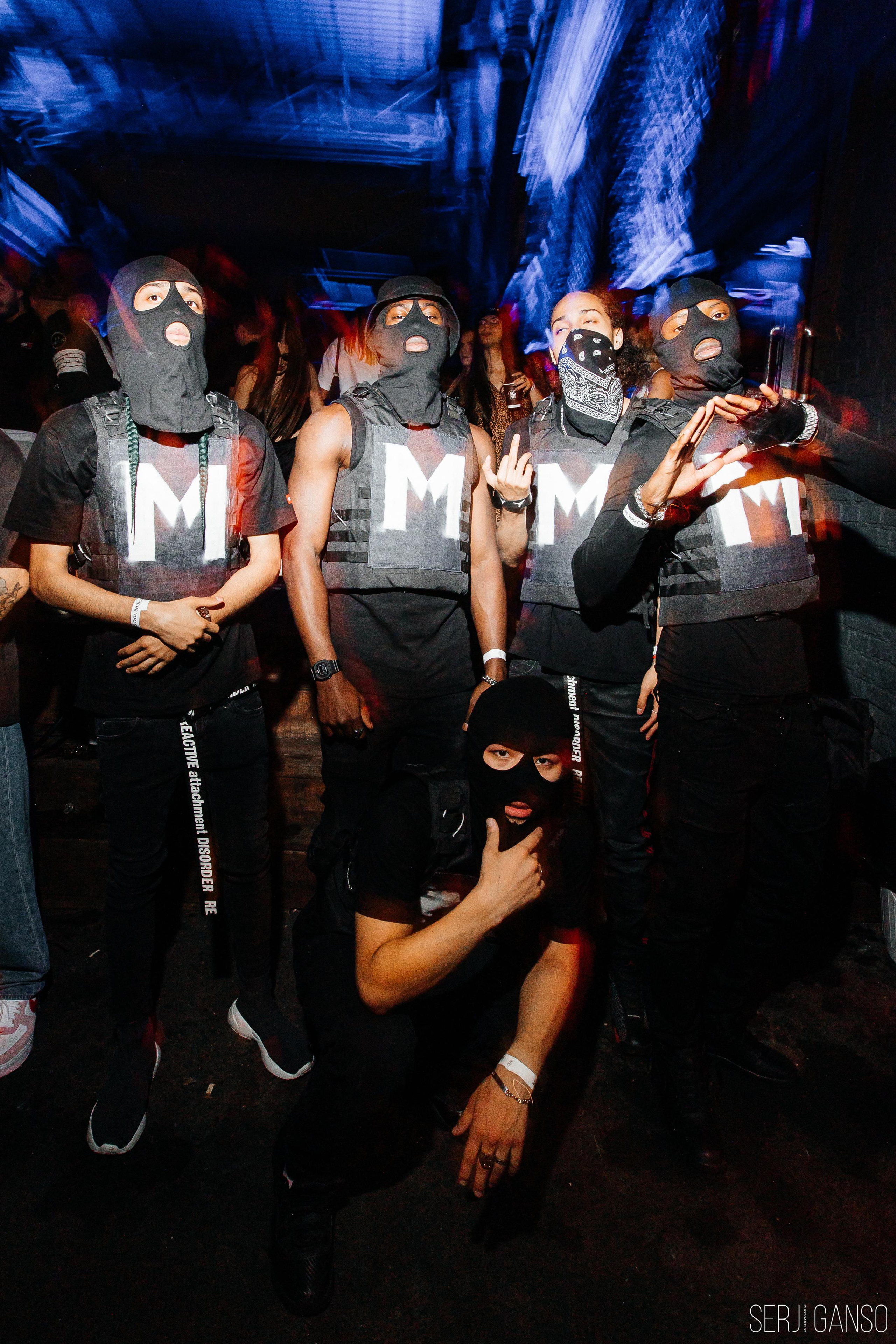 BASEMENT. Фотограф Serj Ganso