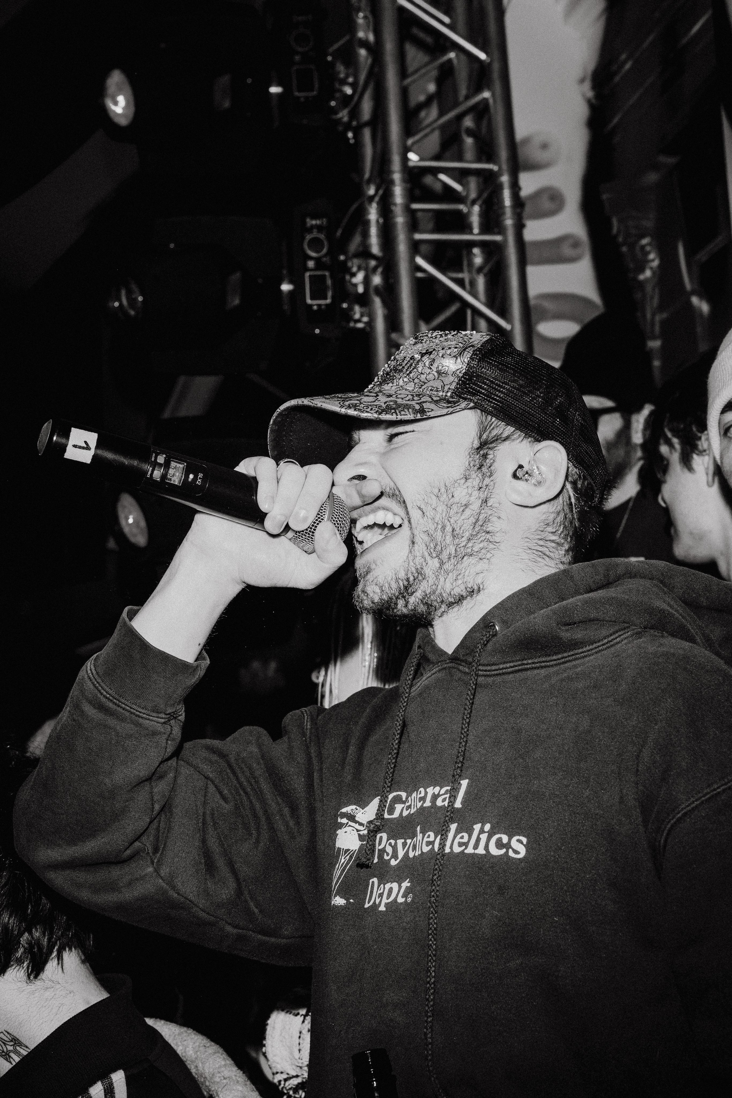 BASEMENT. Фотограф Serj Ganso