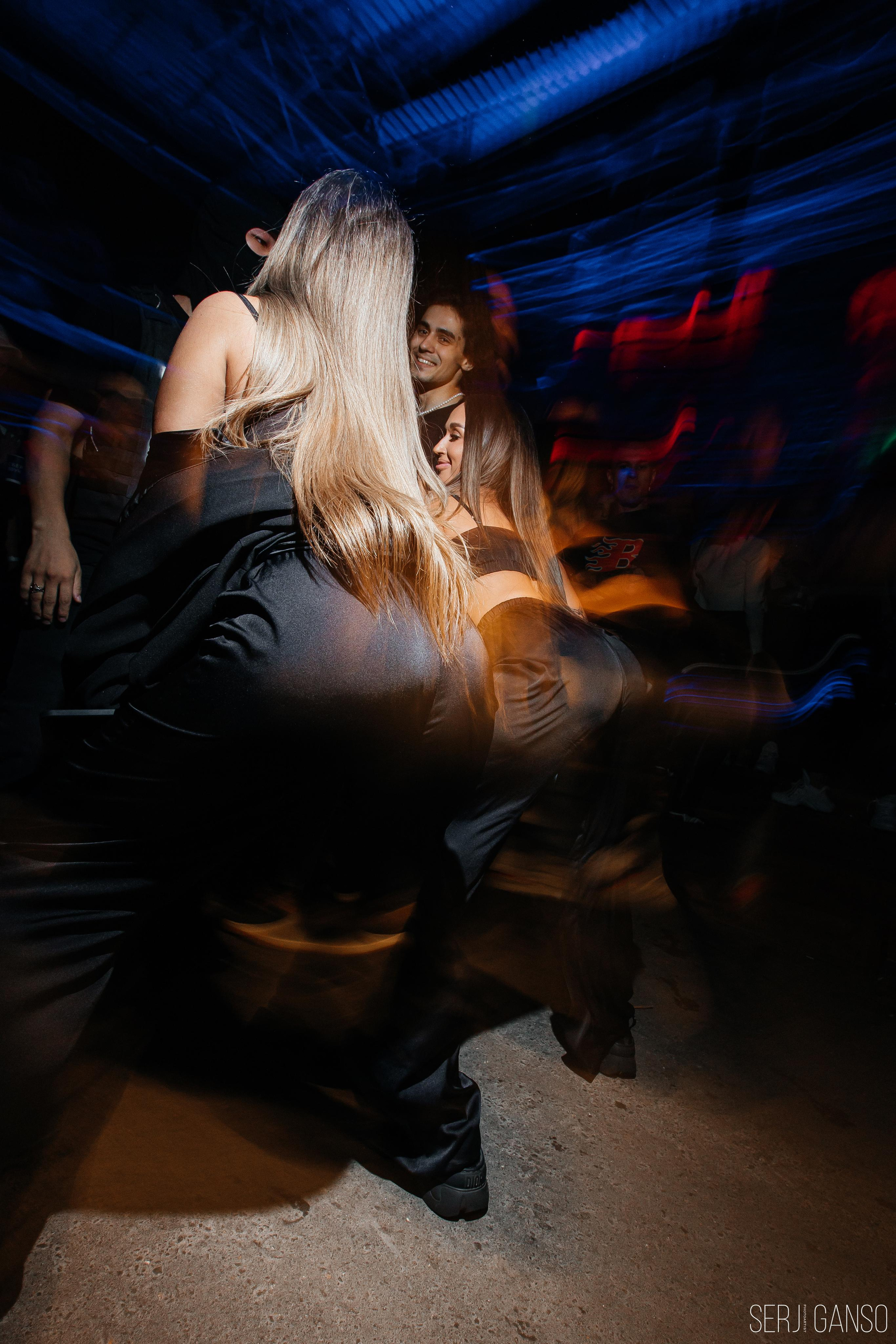 BASEMENT. Фотограф Serj Ganso