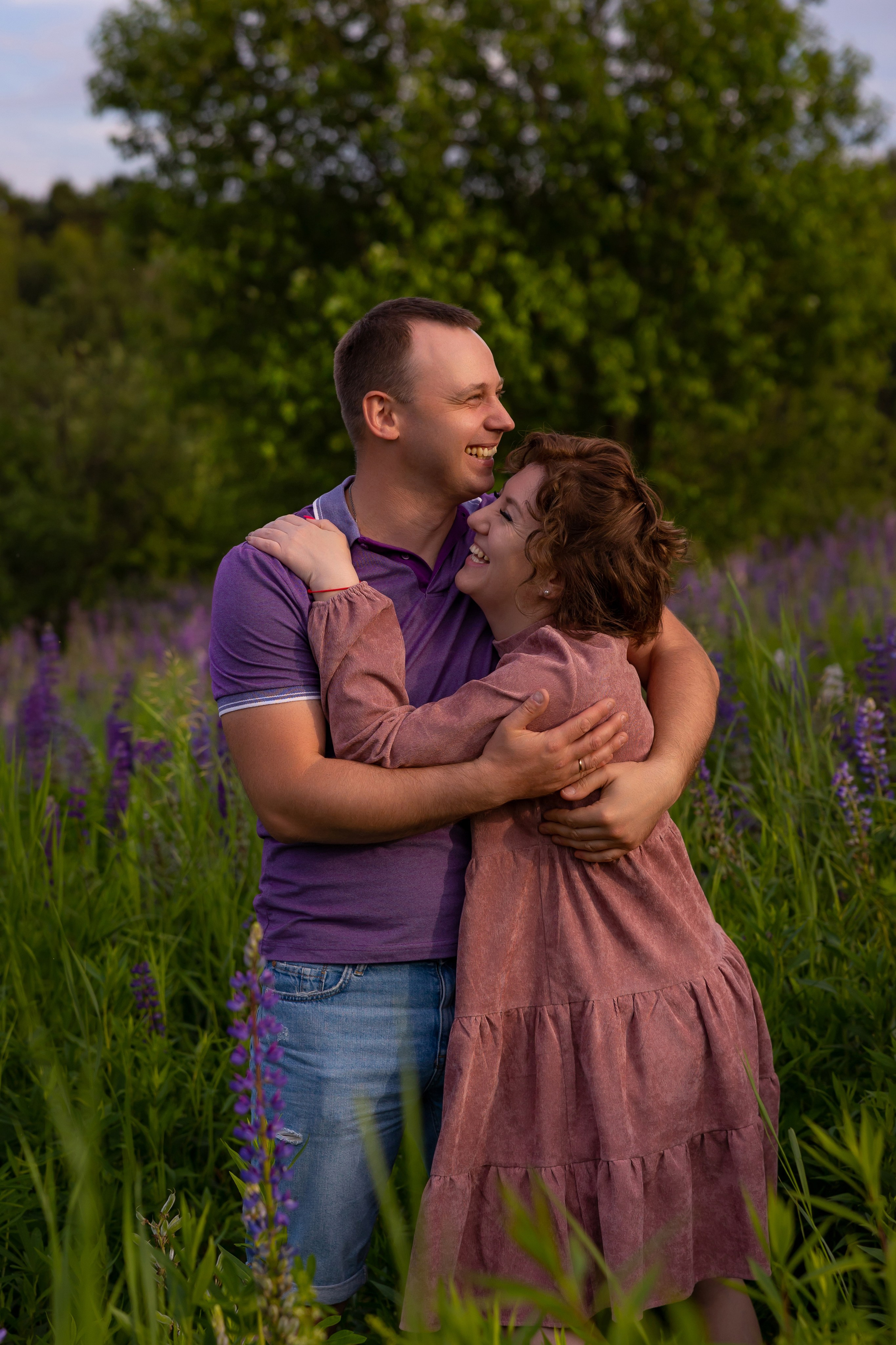 Пикник в люпиновом поле. Сказочный фотограф для Вас и Вашей семьи