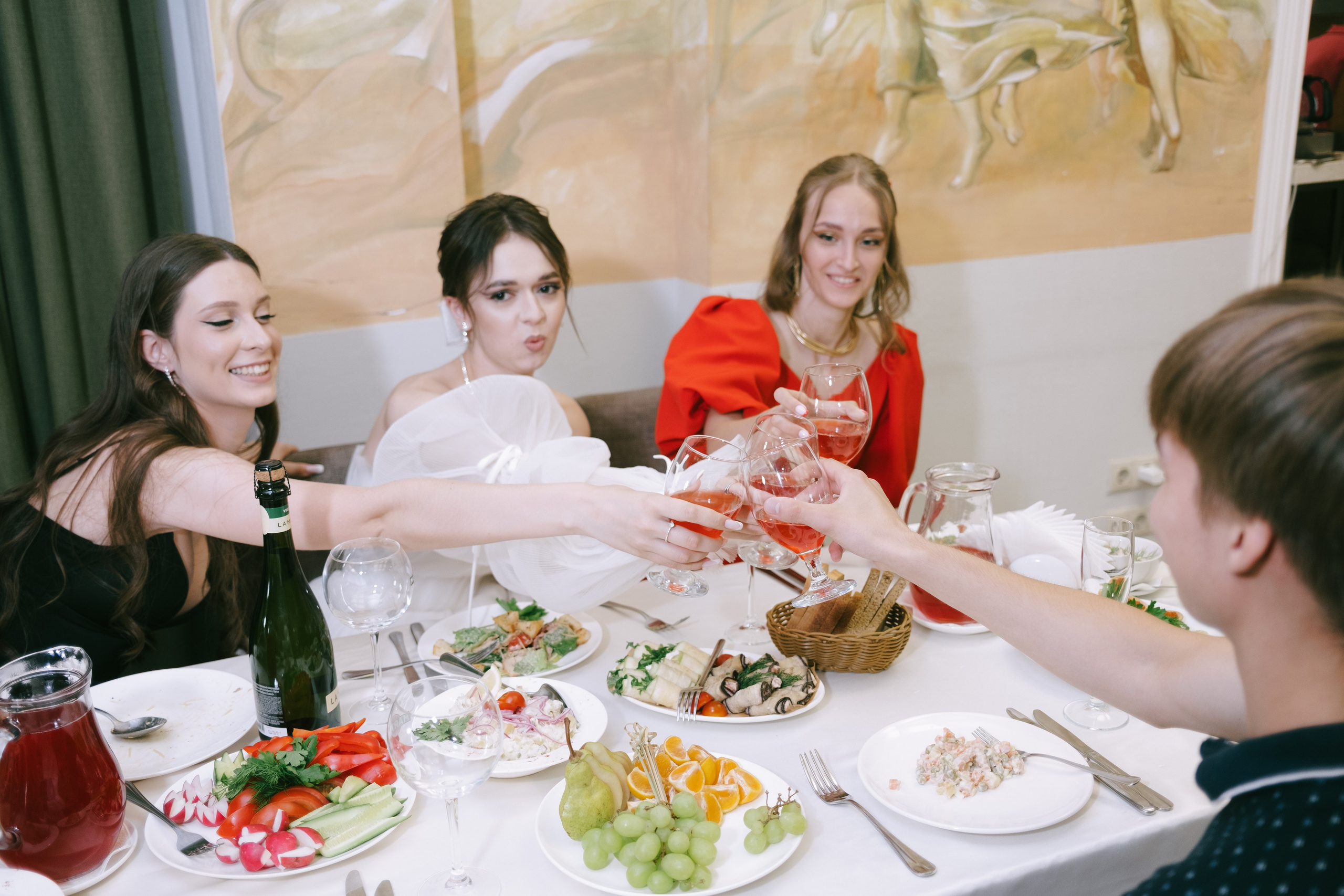 Выпускной школа 33. Свадебный и репортажной фотограф Денис Ожигин в Краснодаре и Краснодарском крае