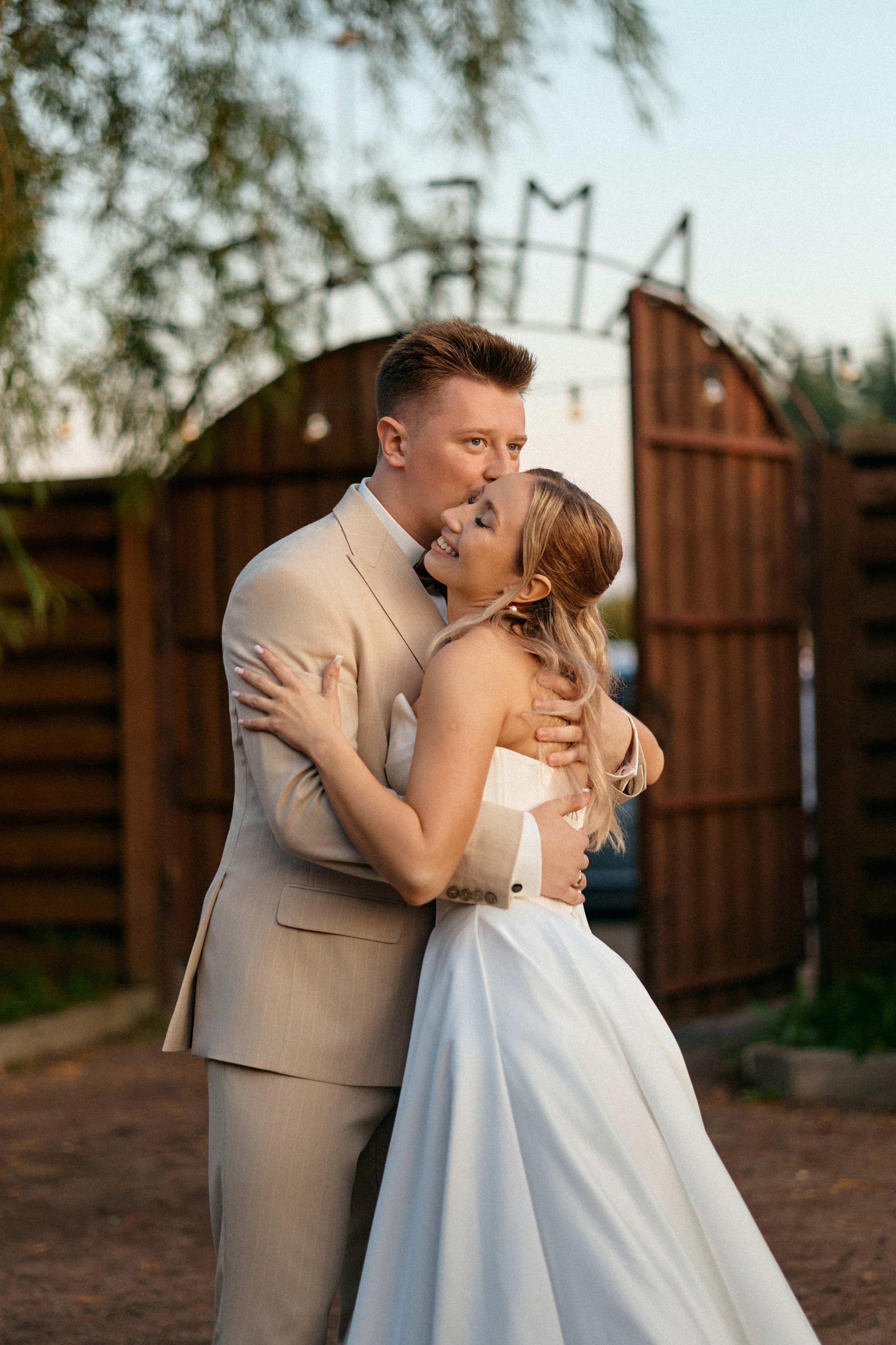 Артем & Юлия. Сестры Карабаза. Фотографы и ретушеры в Москве и Санкт-Петербурге