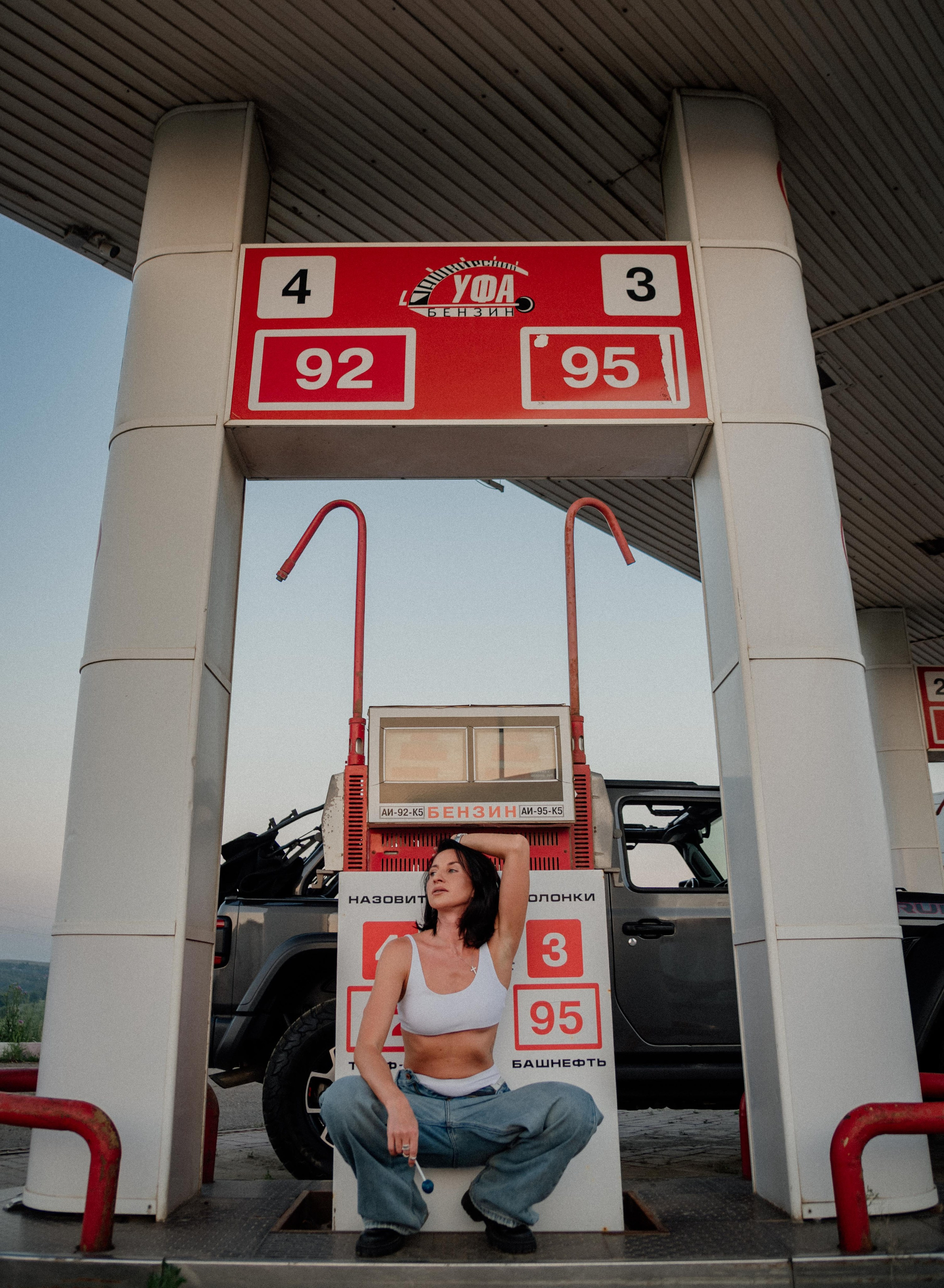 Заправка. Фотограф Алёна Евграфова