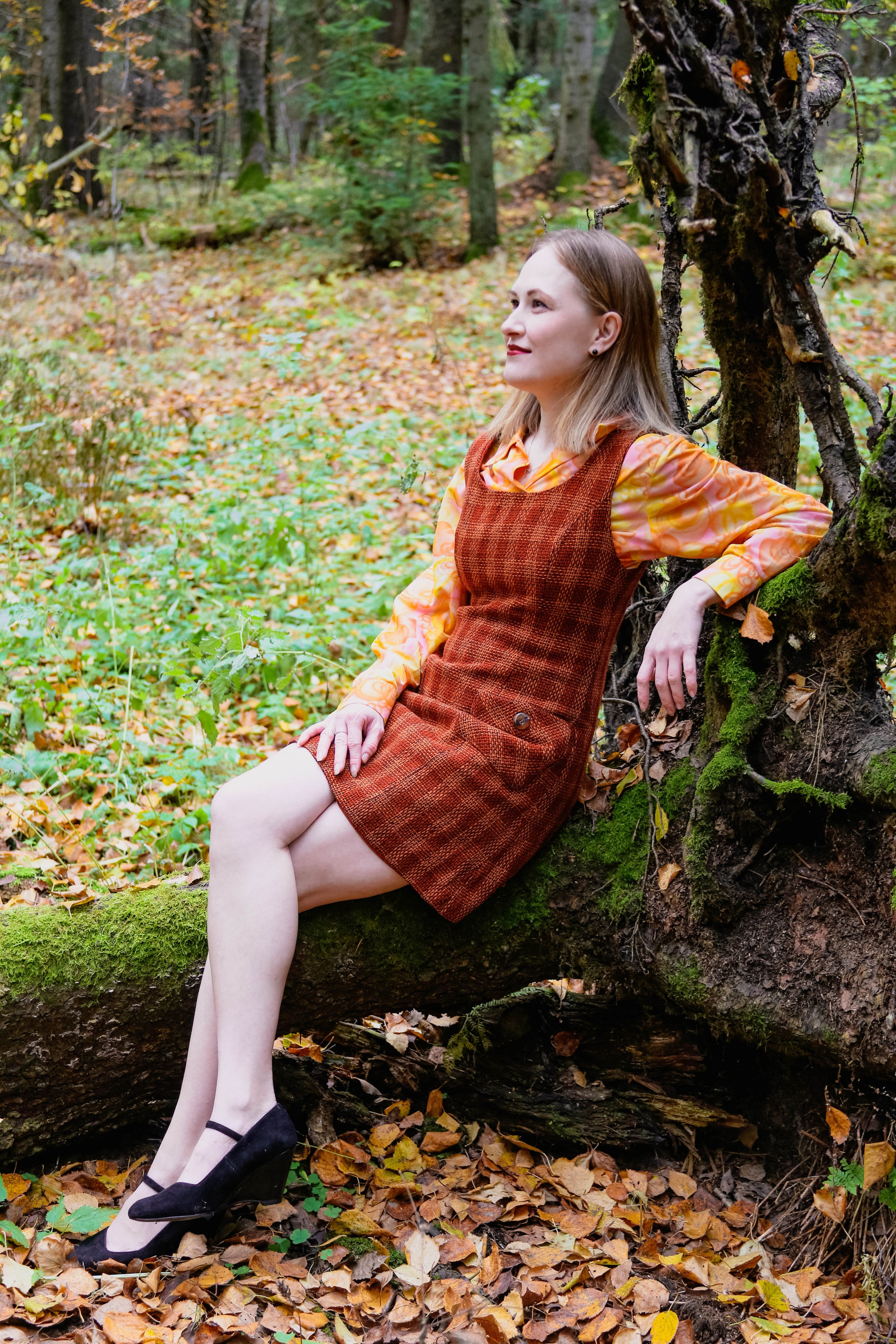 Маша в лесу. Фотограф Пермь. Фотосессия в фотостудии Перми и на свежем воздухе