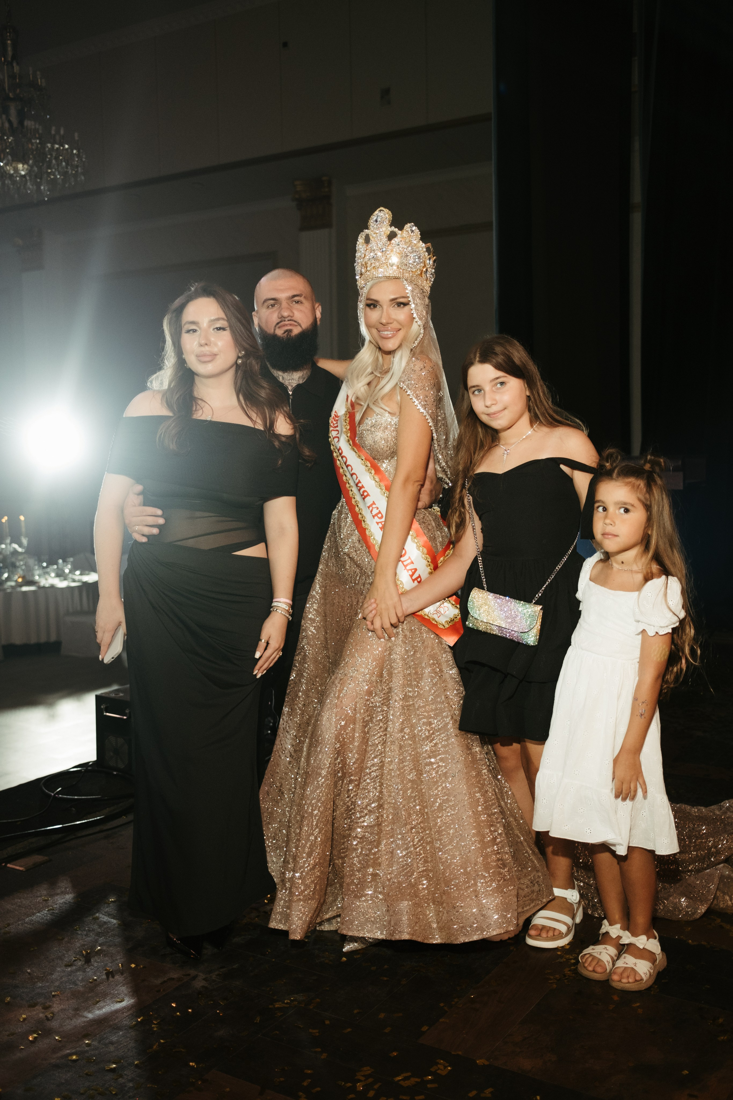 Мисс и Миссис Россия Земли Краснодар 2025 программа. Свадебный и репортажной фотограф Денис Ожигин в Краснодаре и Краснодарском крае