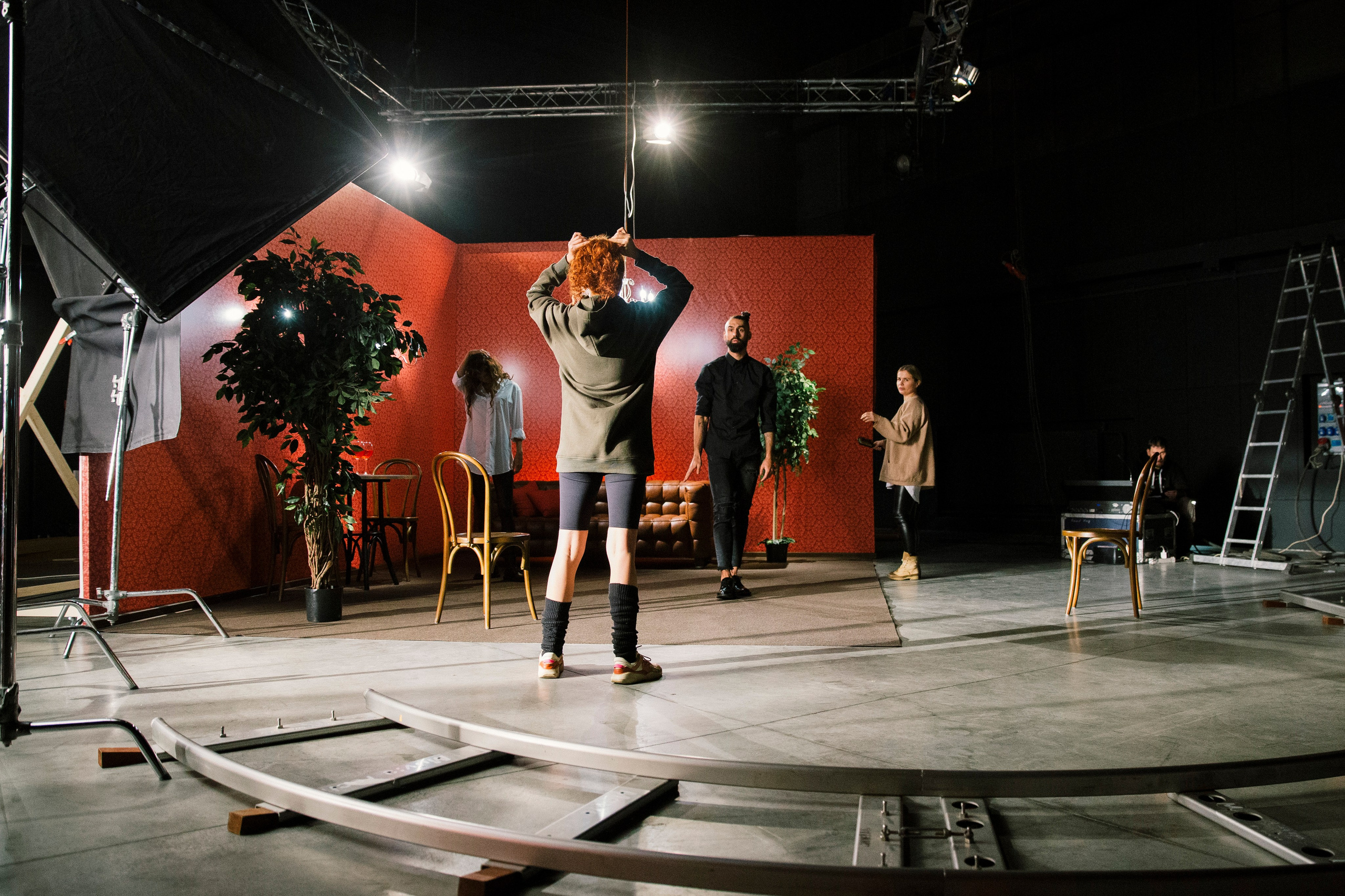 ФК Би-2 & Лиза Громова Мосфильм. Ольга Пилант. АРТ, бэкстейдж, свадебная и семейная фотография, городской портрет, интерьерная фотография