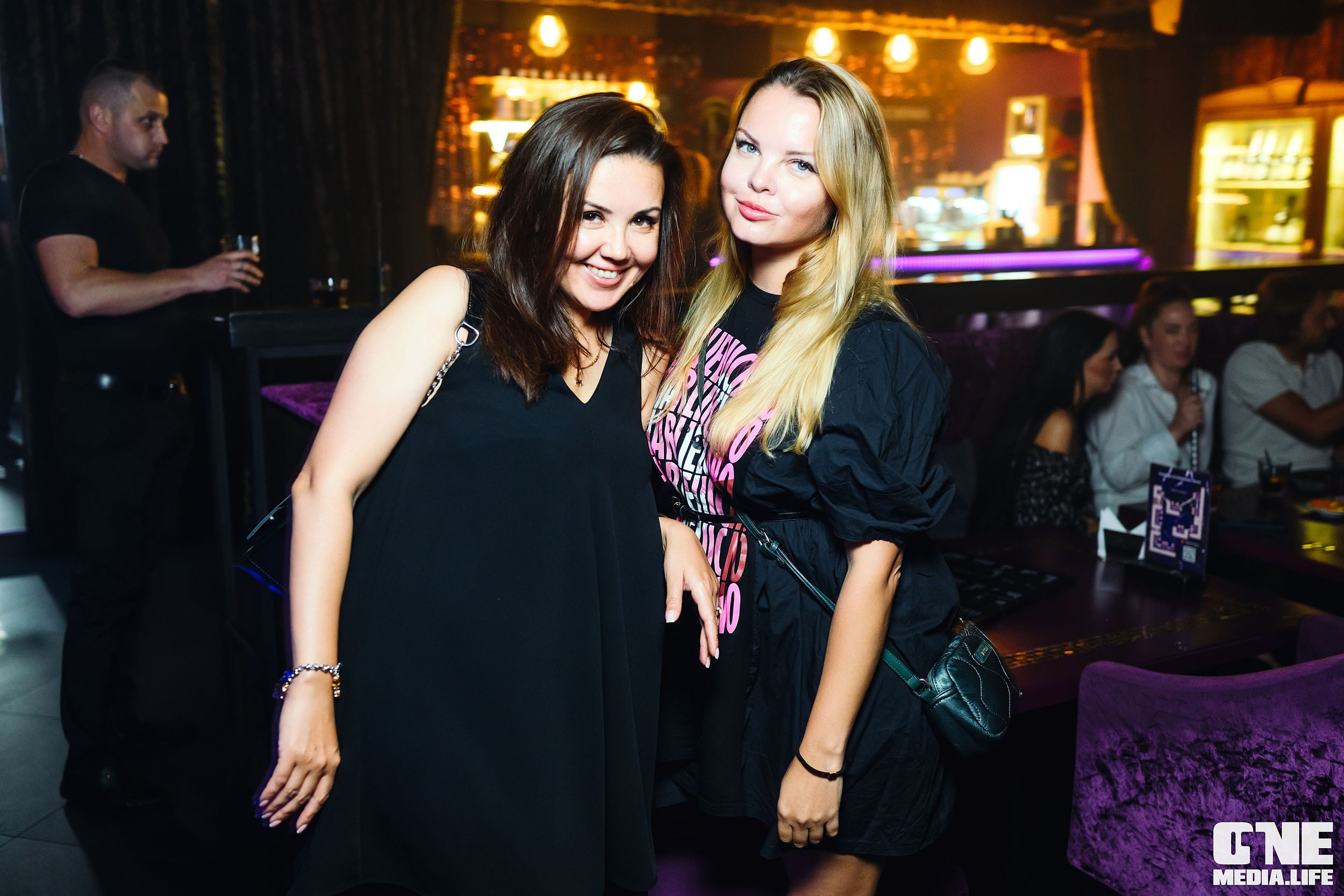 Фоторепортаж из караоке-клуба Эйфория. One Media Life: фоторепортажи, фотоотчеты с мероприятий и заведений