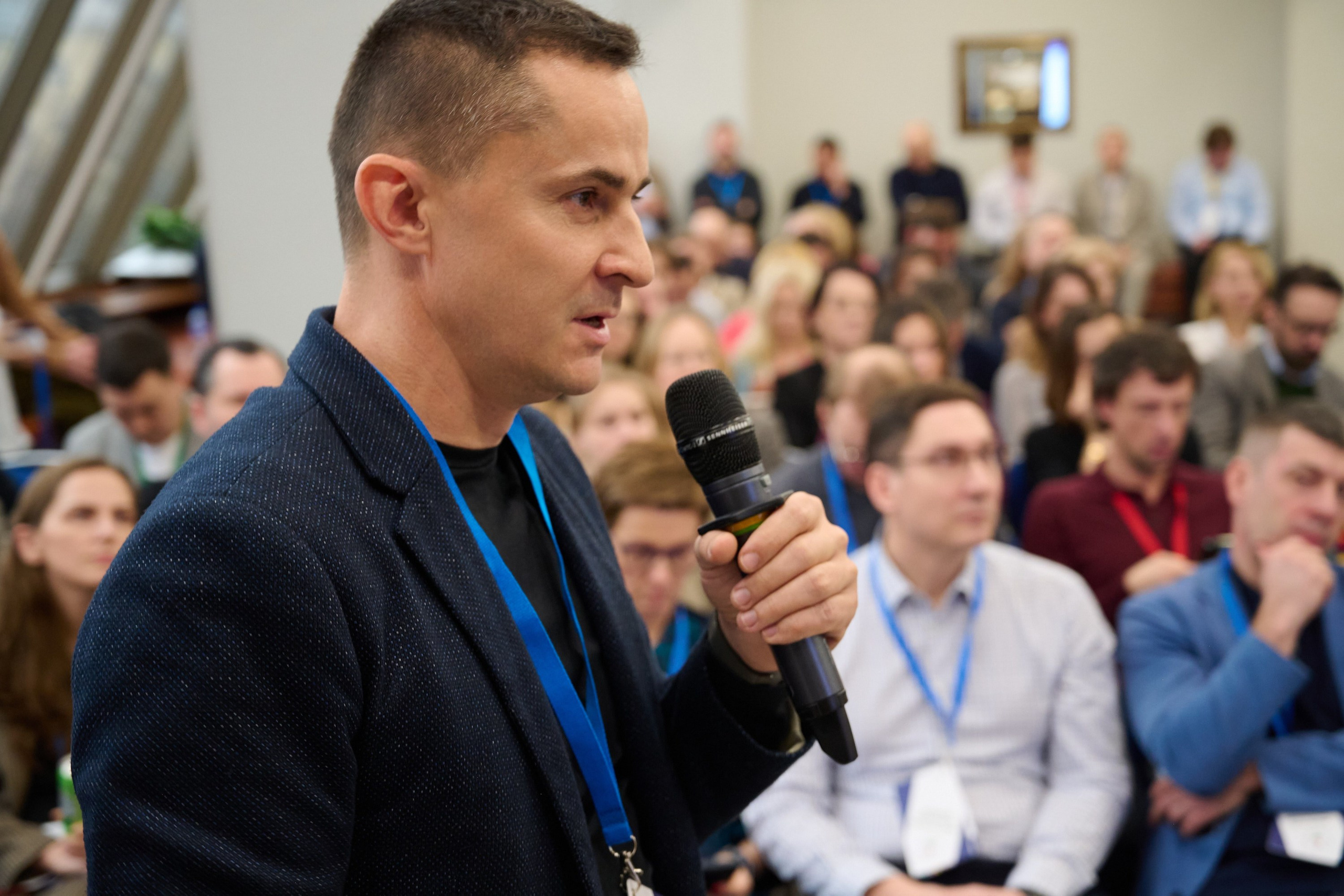 Redis Business Class — В фокусе. Планы и стратегии 2025. Репортажный фотограф в Москве и Санкт-Петербурге — Профессиональная съёмка мероприятий | Данила Золкин