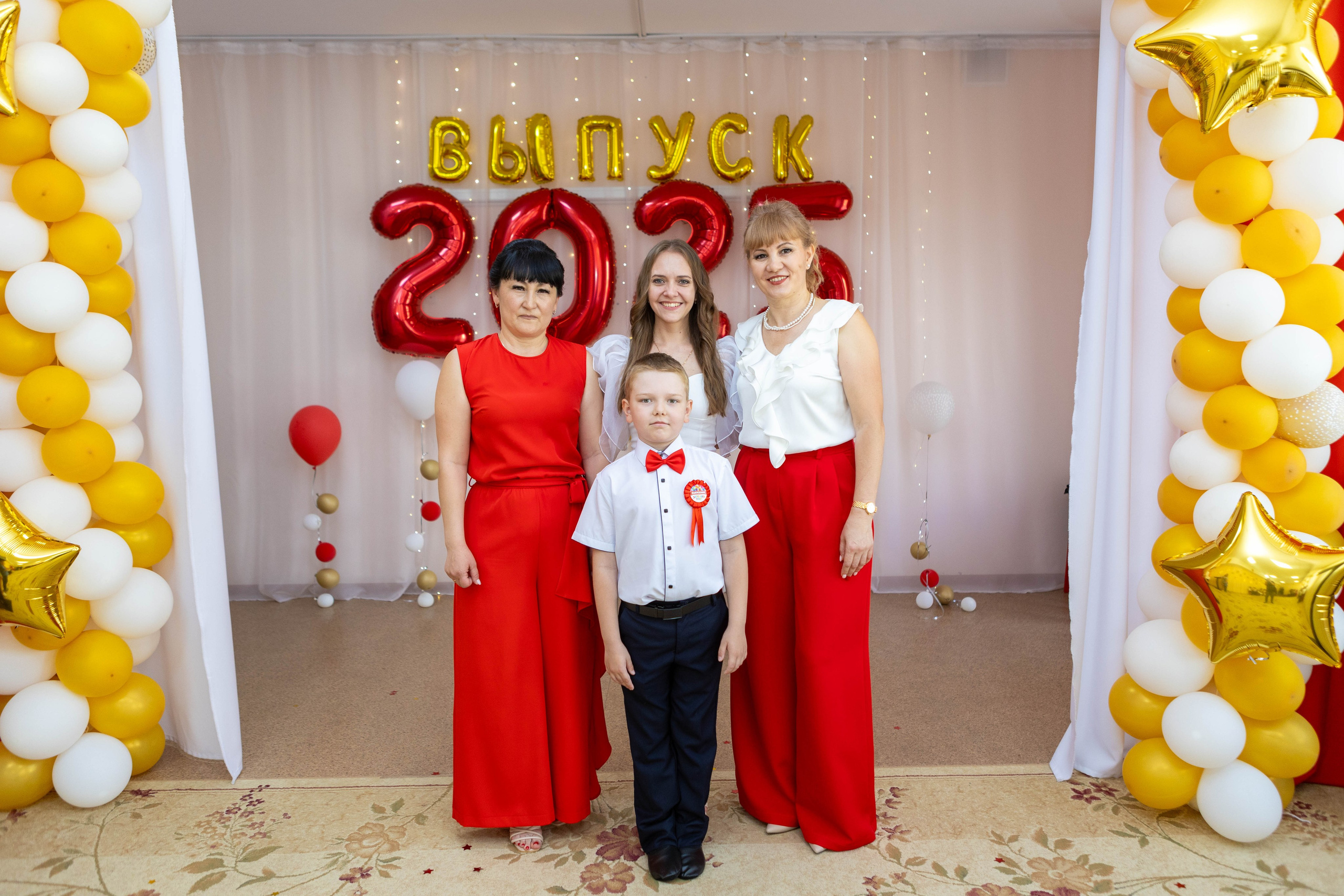 Выпускной в детскому саду 2025 год. Свадебный и предметный фотограф Ренат Каламперов
