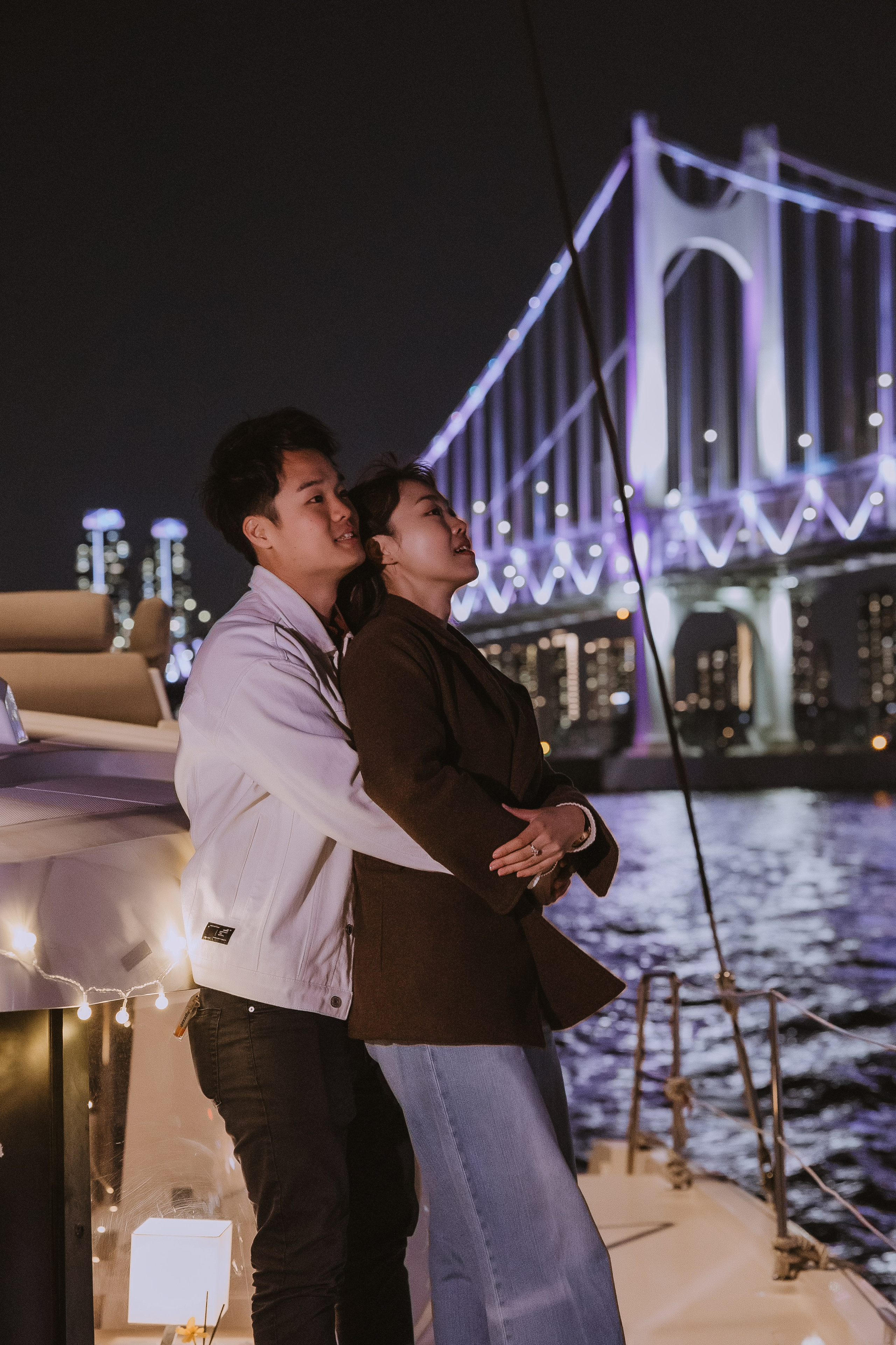 Предложение руки и сердца на яхте во время вечерней прогулке в Пусане. ВАШ ФОТОГРАФ В ПУСАНЕ (Южная Корея) Александра Ануфрий