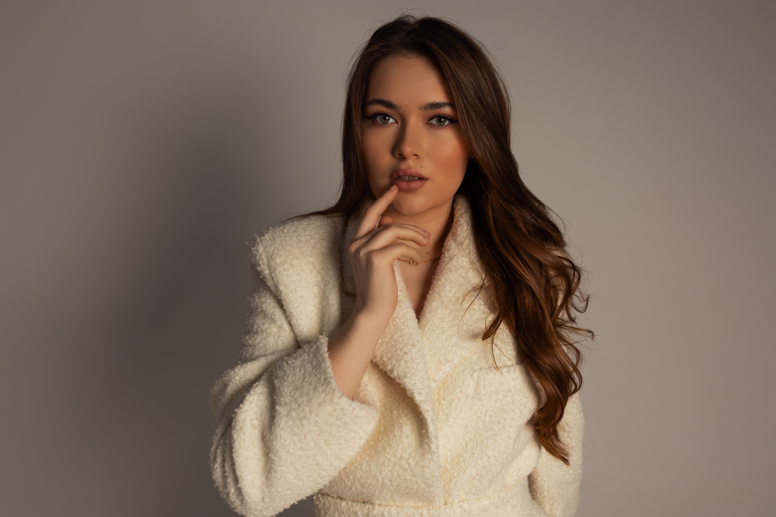 Фотосессия на циклораме. Савенко Максим — Фотограф в Москве